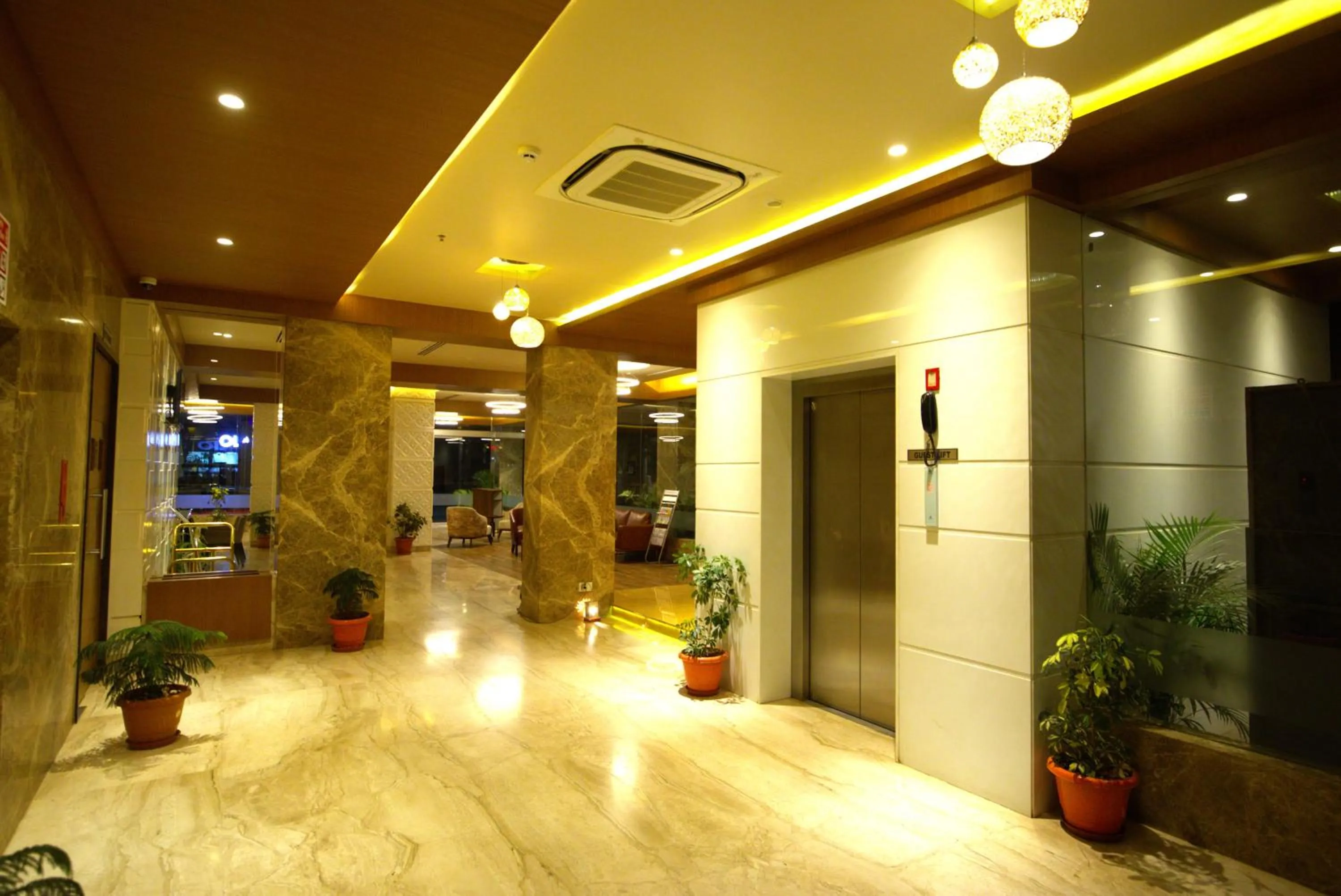 Sai International Hotel