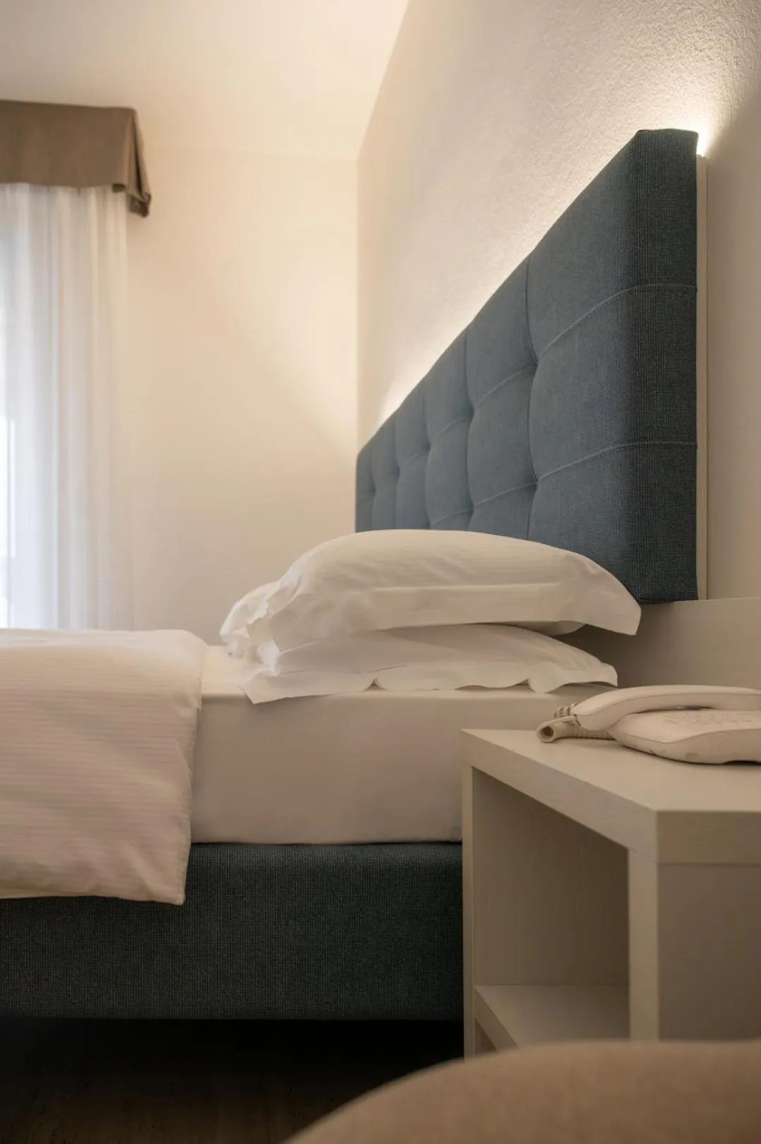 Bedroom, Bed in Hotel Savoy