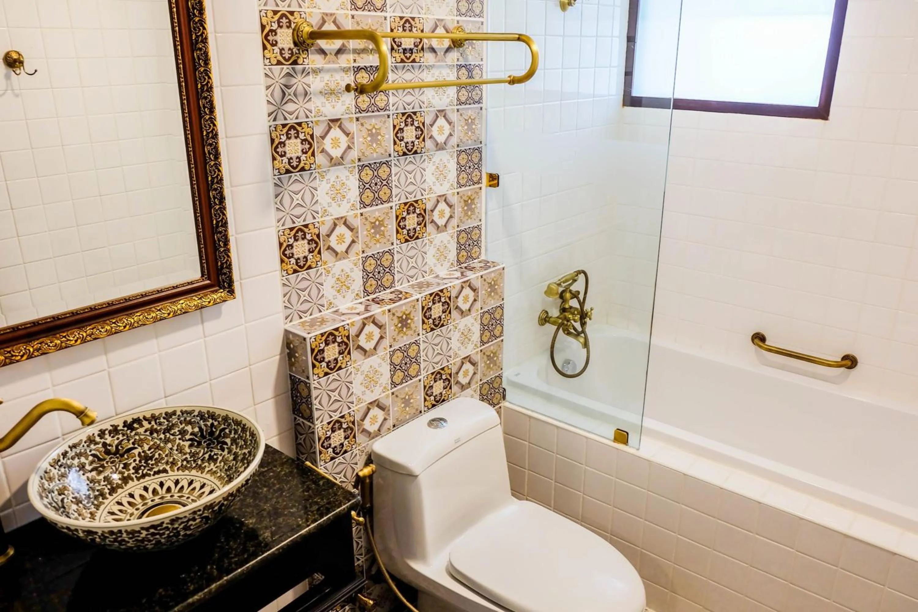 Bathroom in Siri Heritage Bangkok Hotel