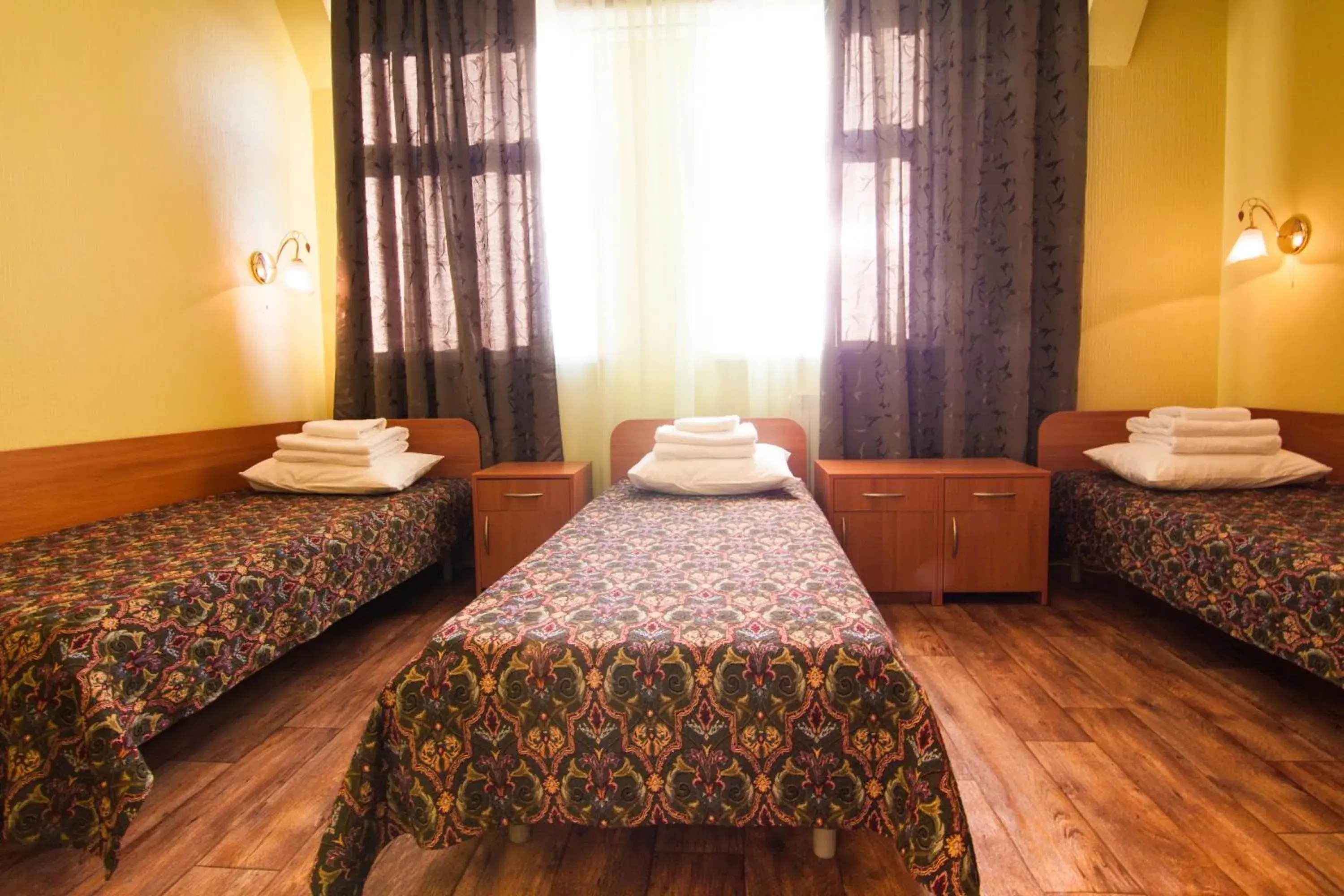 Standard Triple Room in Mini-hotel on Geroiv Energetykiv Street 18 Standard Triple Room in Mini-hotel on Geroiv Energetykiv Street 18