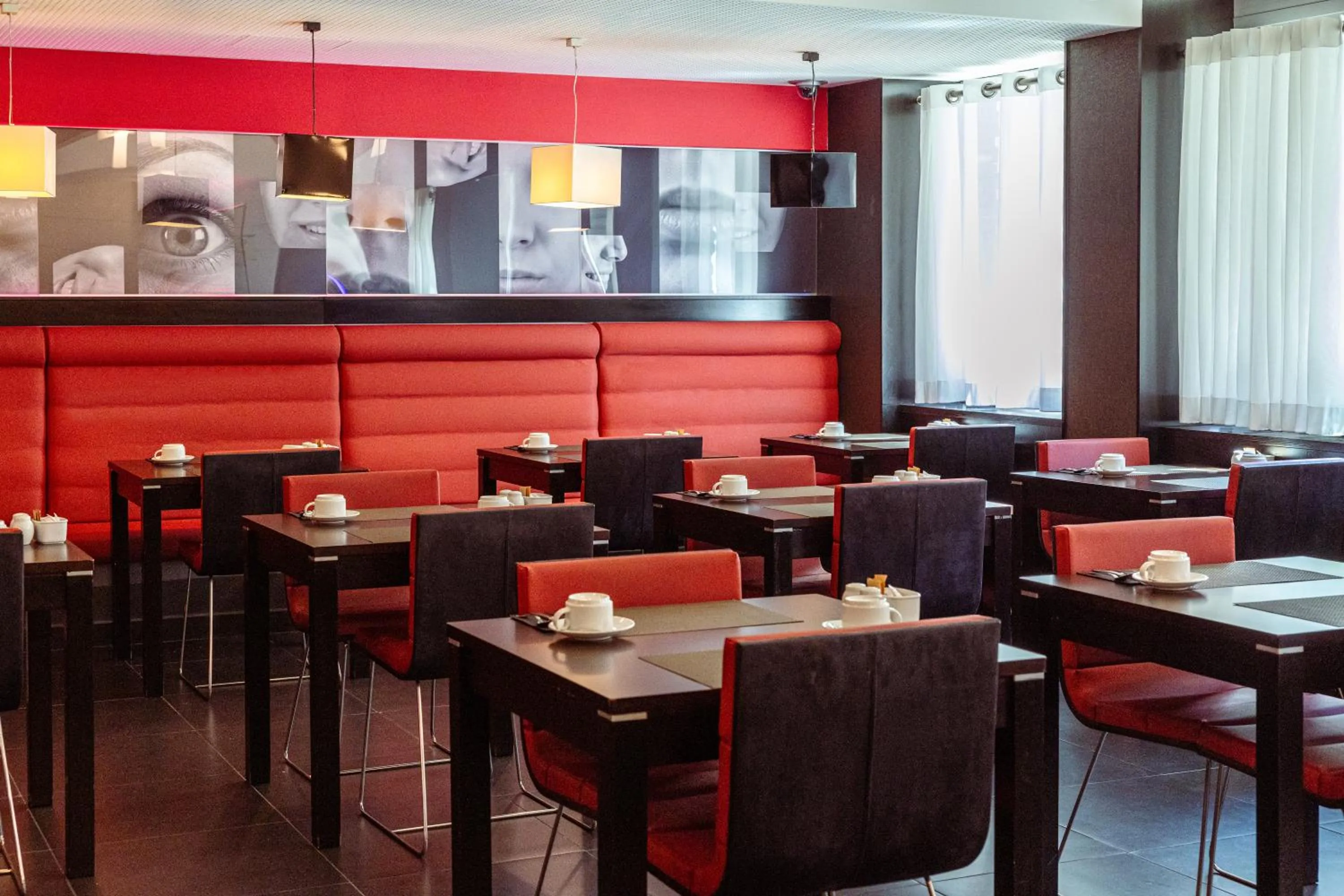 Breakfast in SANA Capitol Hotel