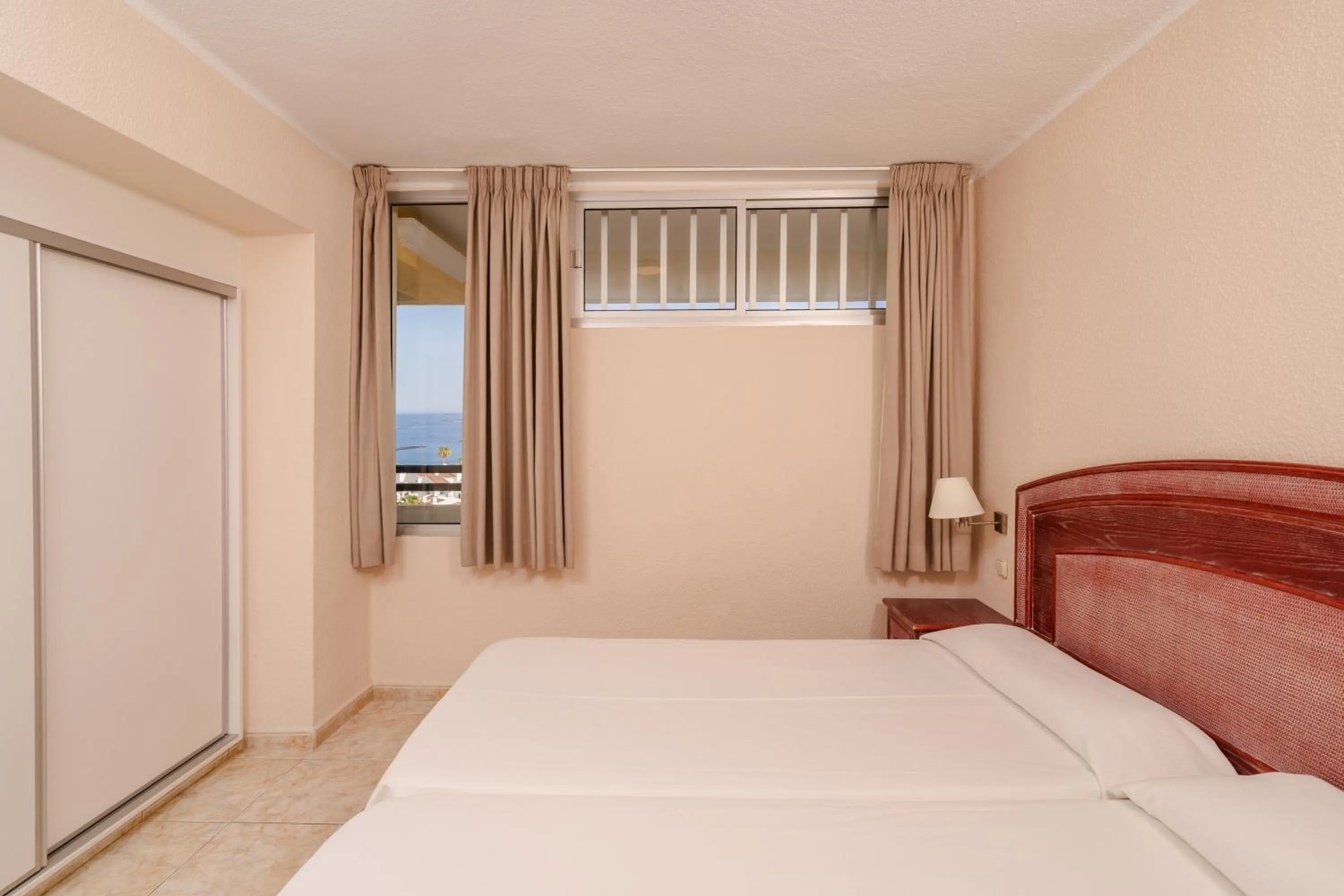 Bedroom, Bed in HOVIMA Santa María