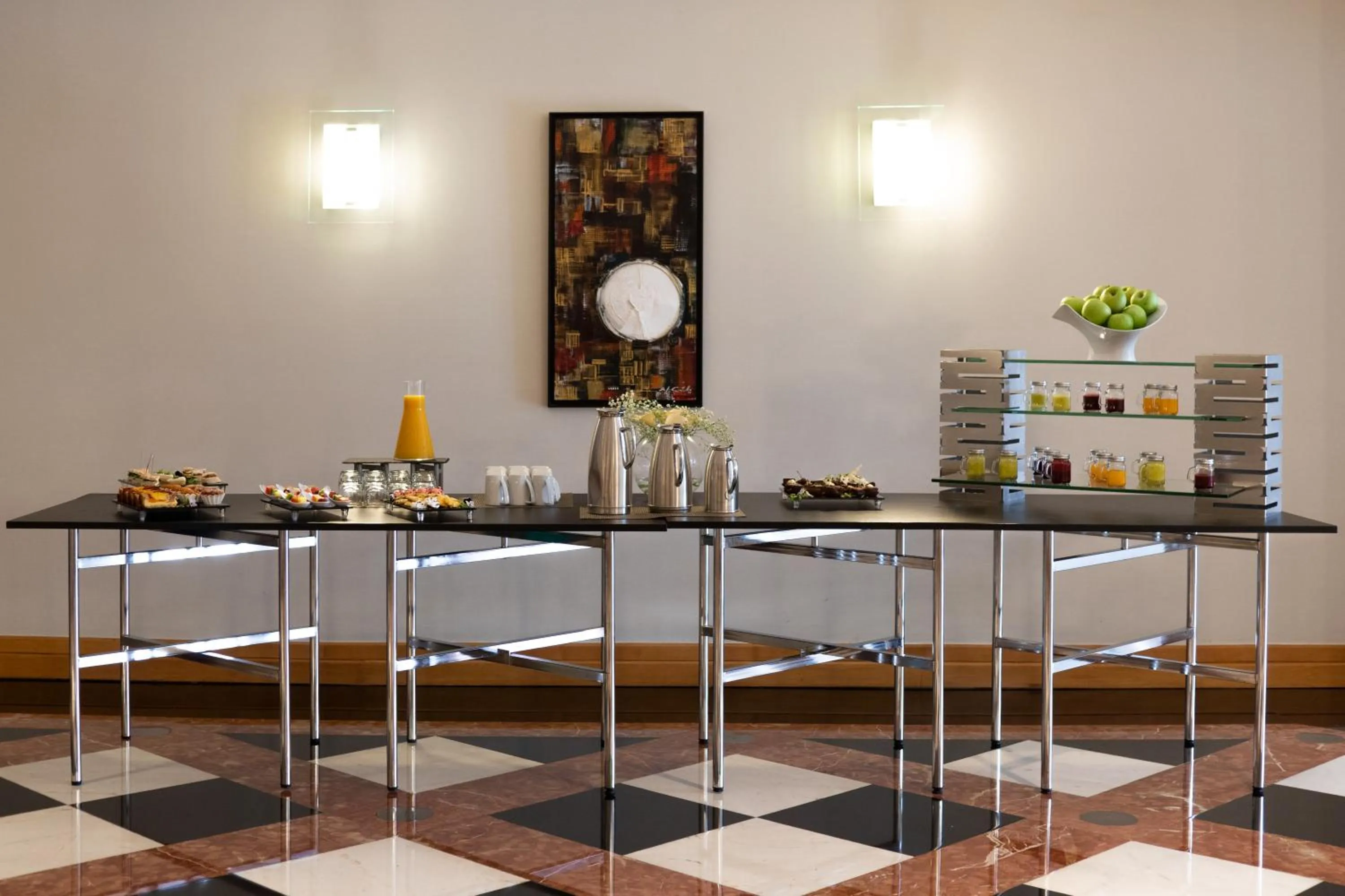 Meeting/conference room in SANA Metropolitan Hotel