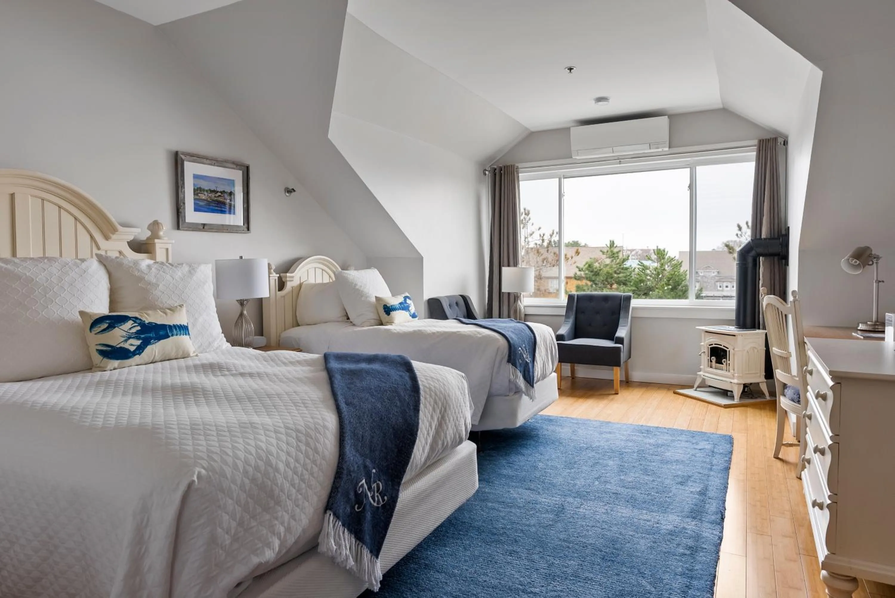 Bedroom, Bed in The Nonantum Resort