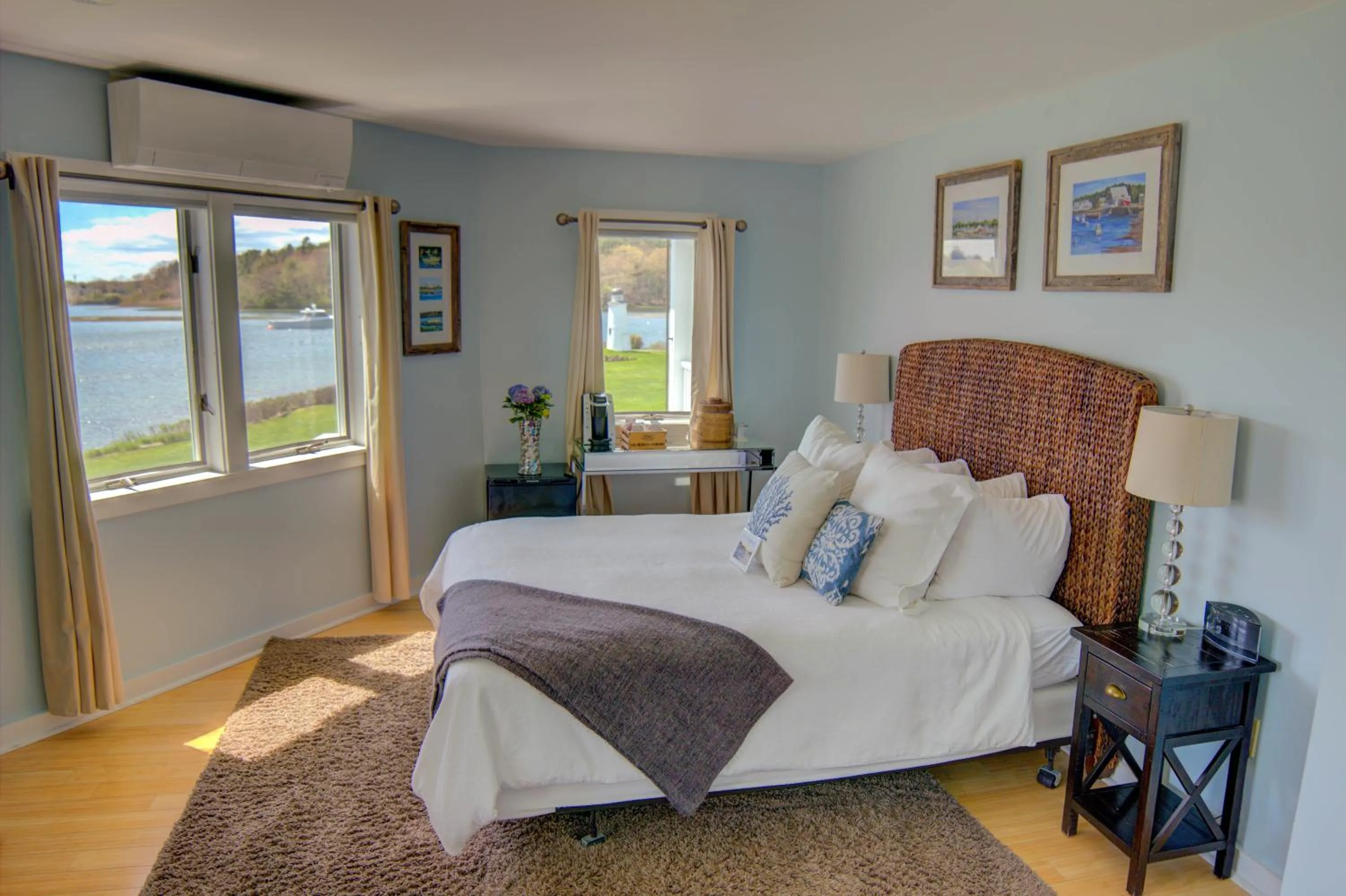 Bedroom, Bed in The Nonantum Resort