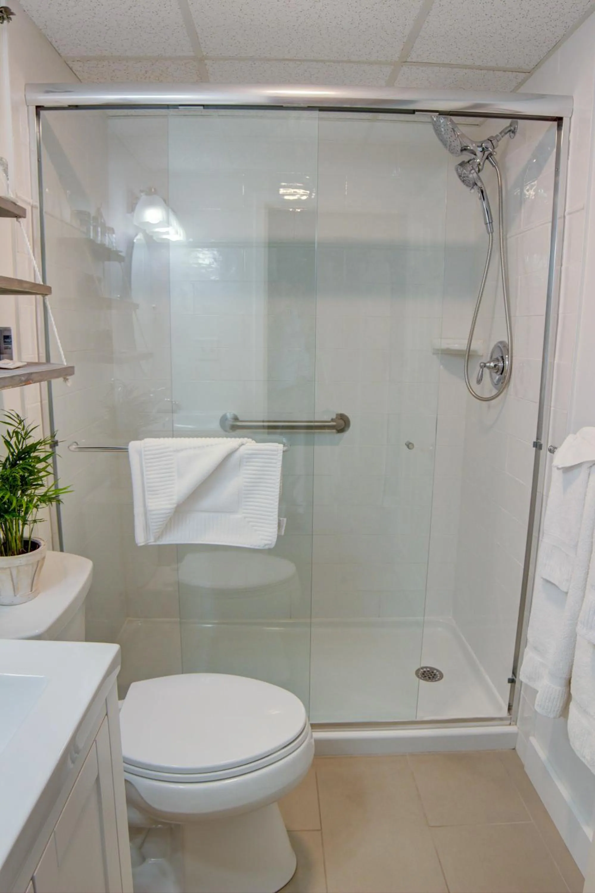 Bathroom in The Nonantum Resort