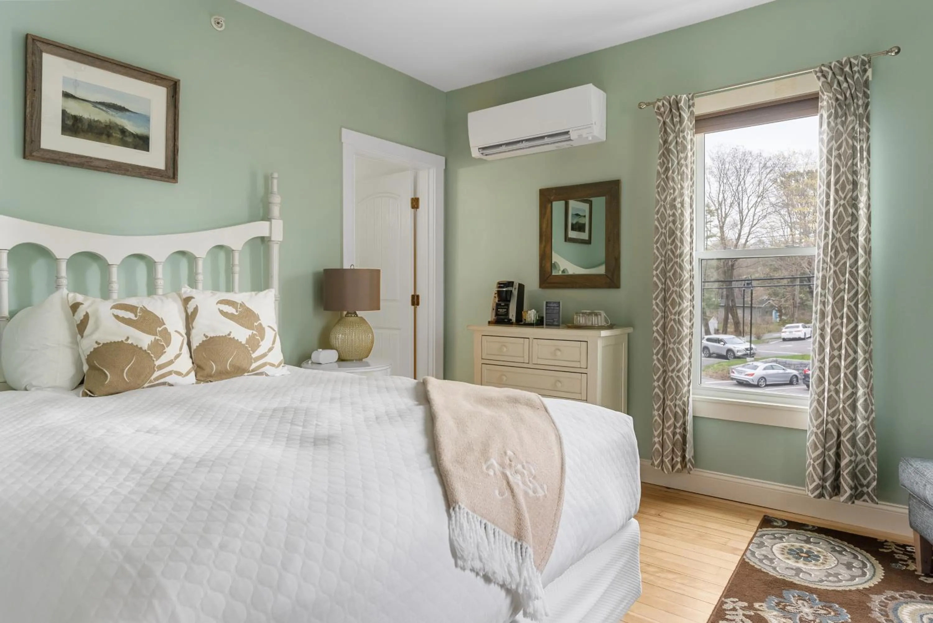 Bedroom, Bed in The Nonantum Resort