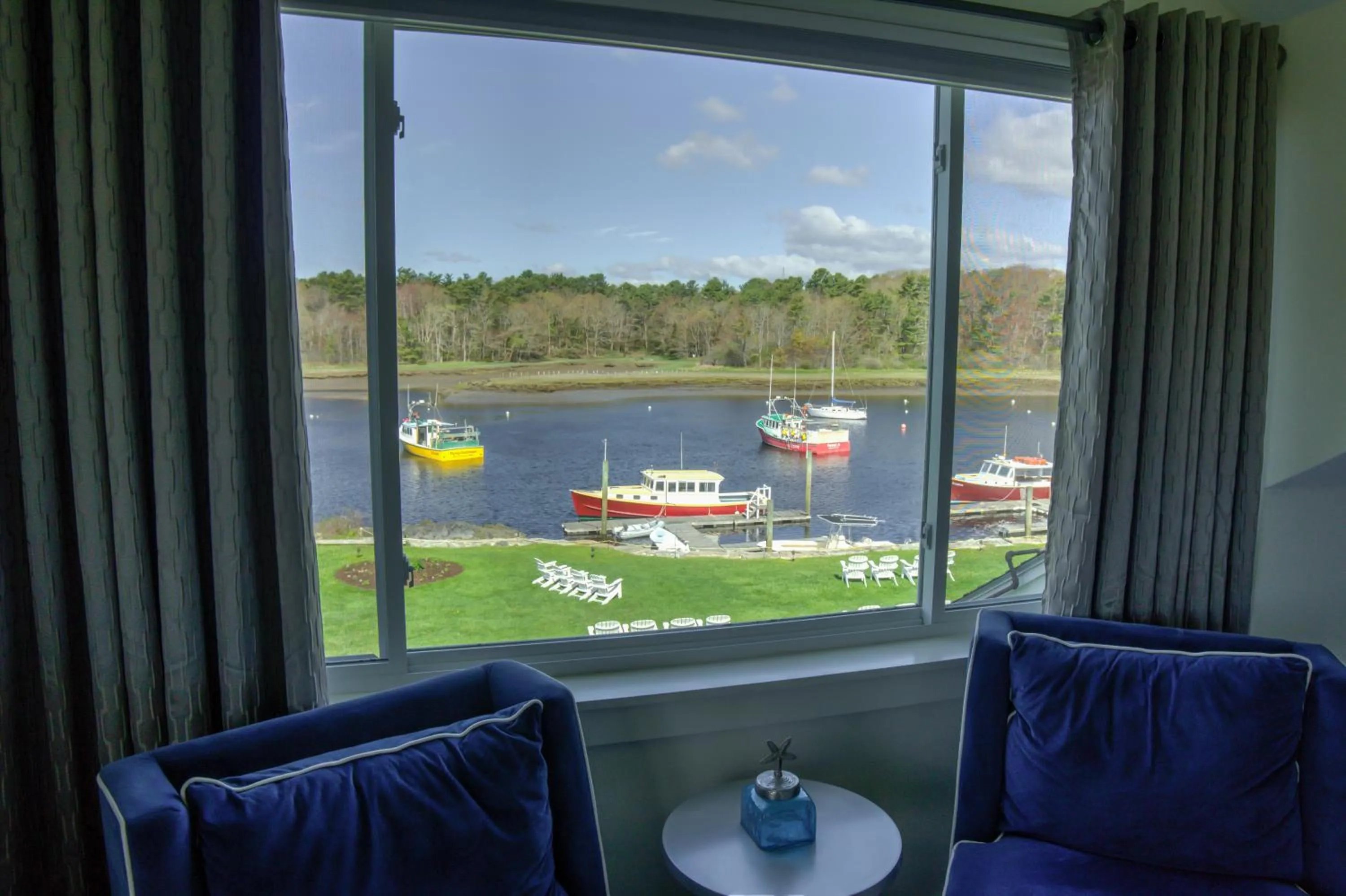 River view in The Nonantum Resort