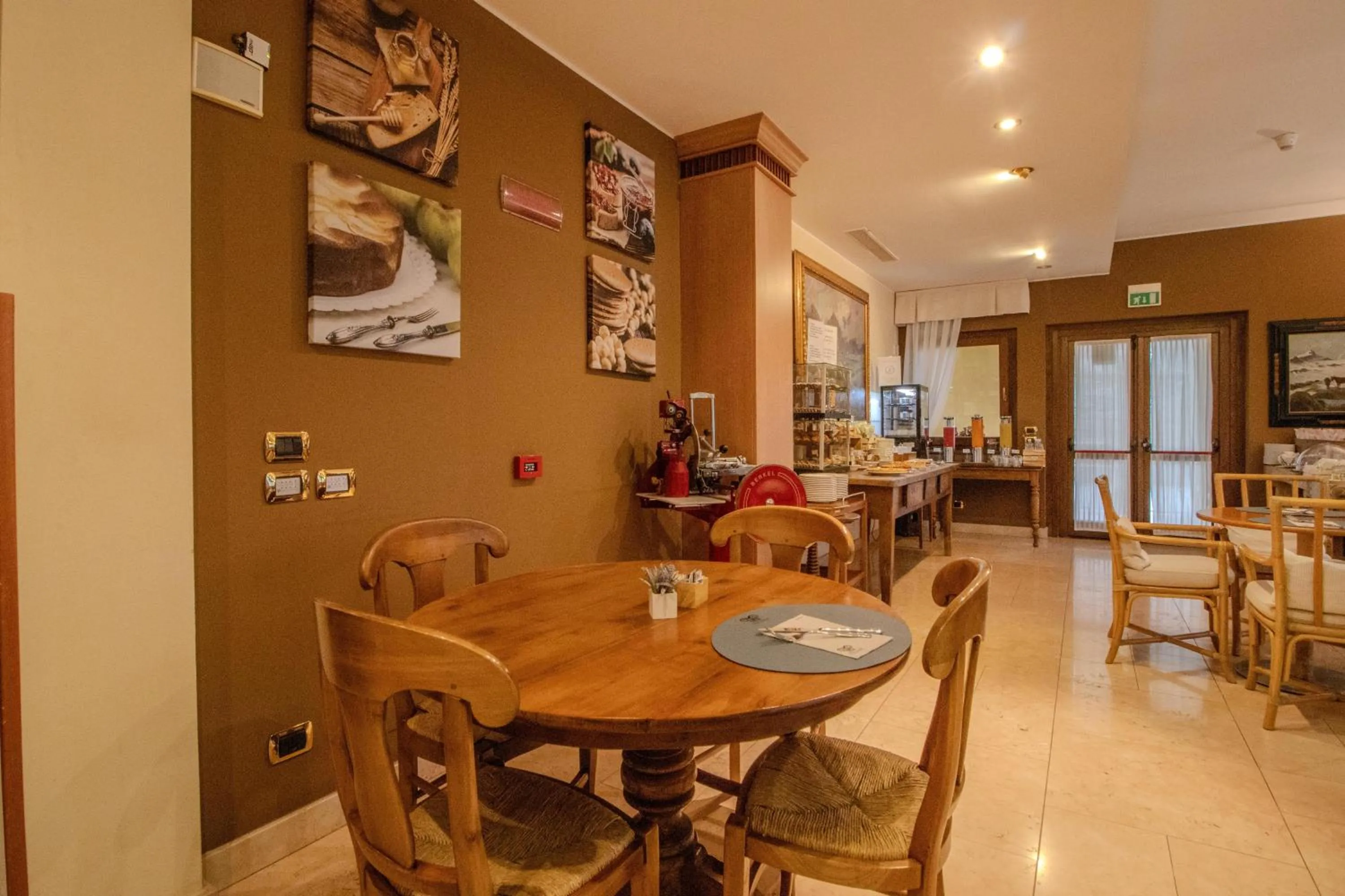 Breakfast in Paradise Hotel & Wellness