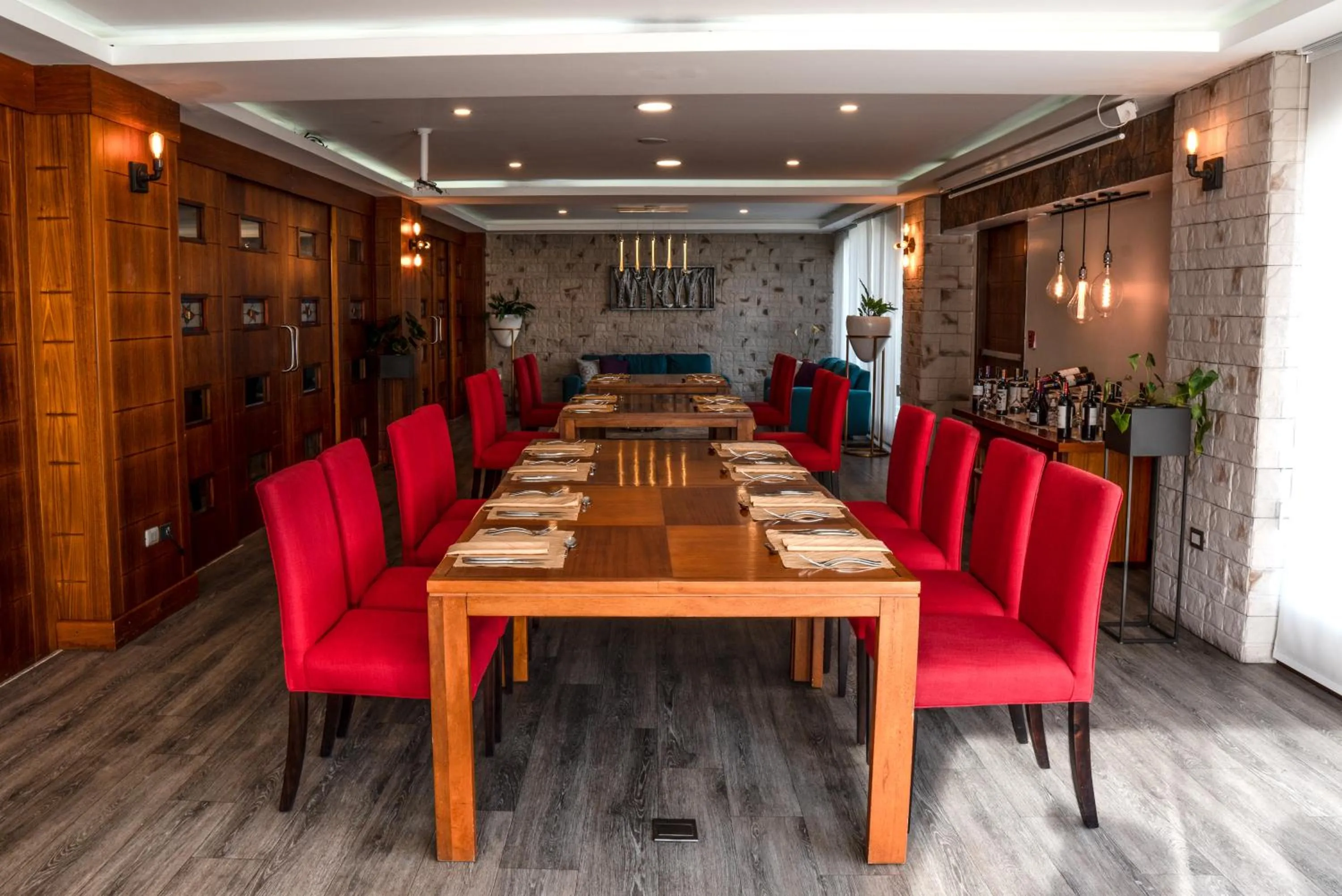 Restaurant/places to eat in Sonesta Hotel Loja