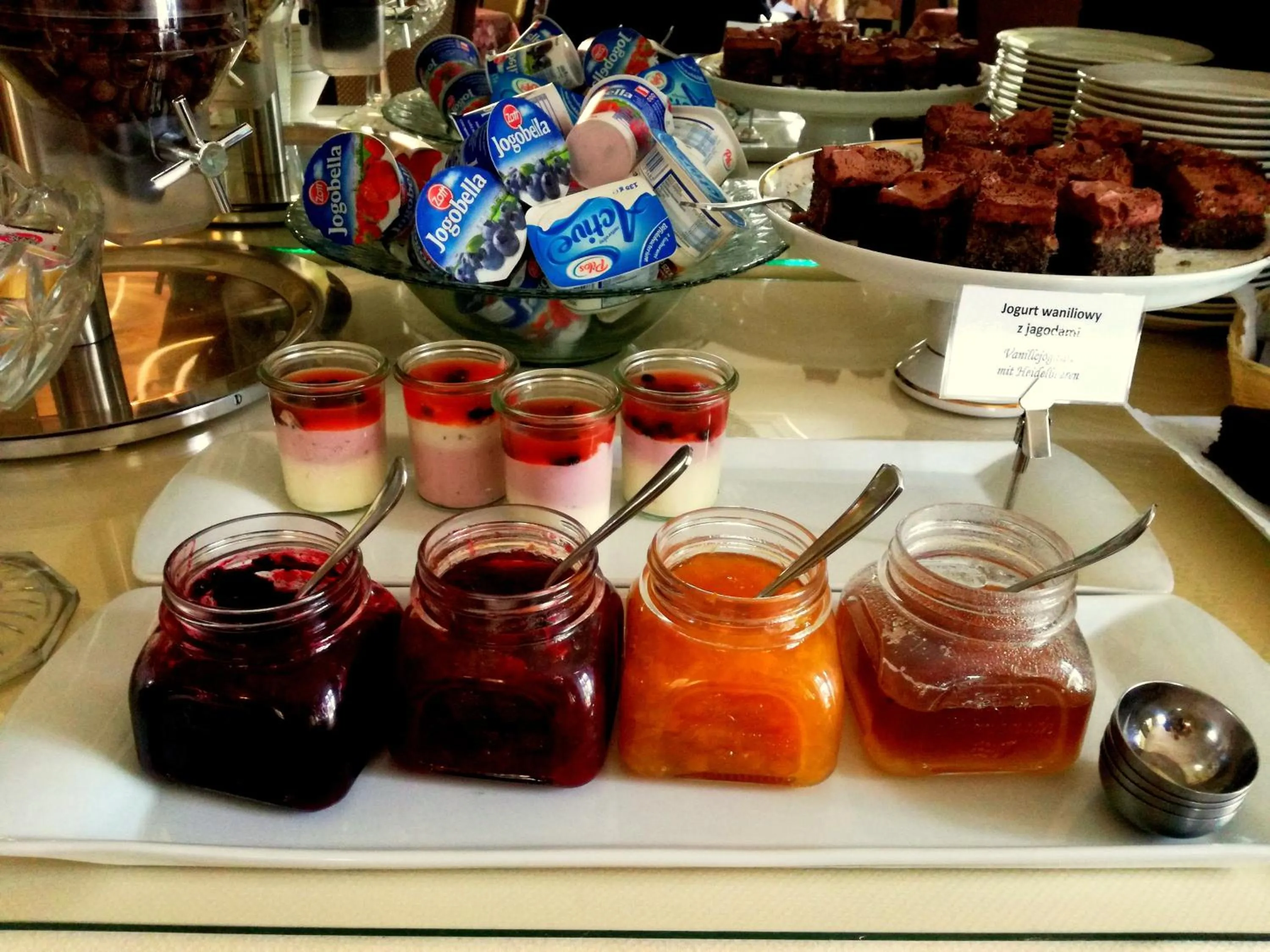 Buffet breakfast in Pałac Wiechlice - Hotel, Restaurant, SPA