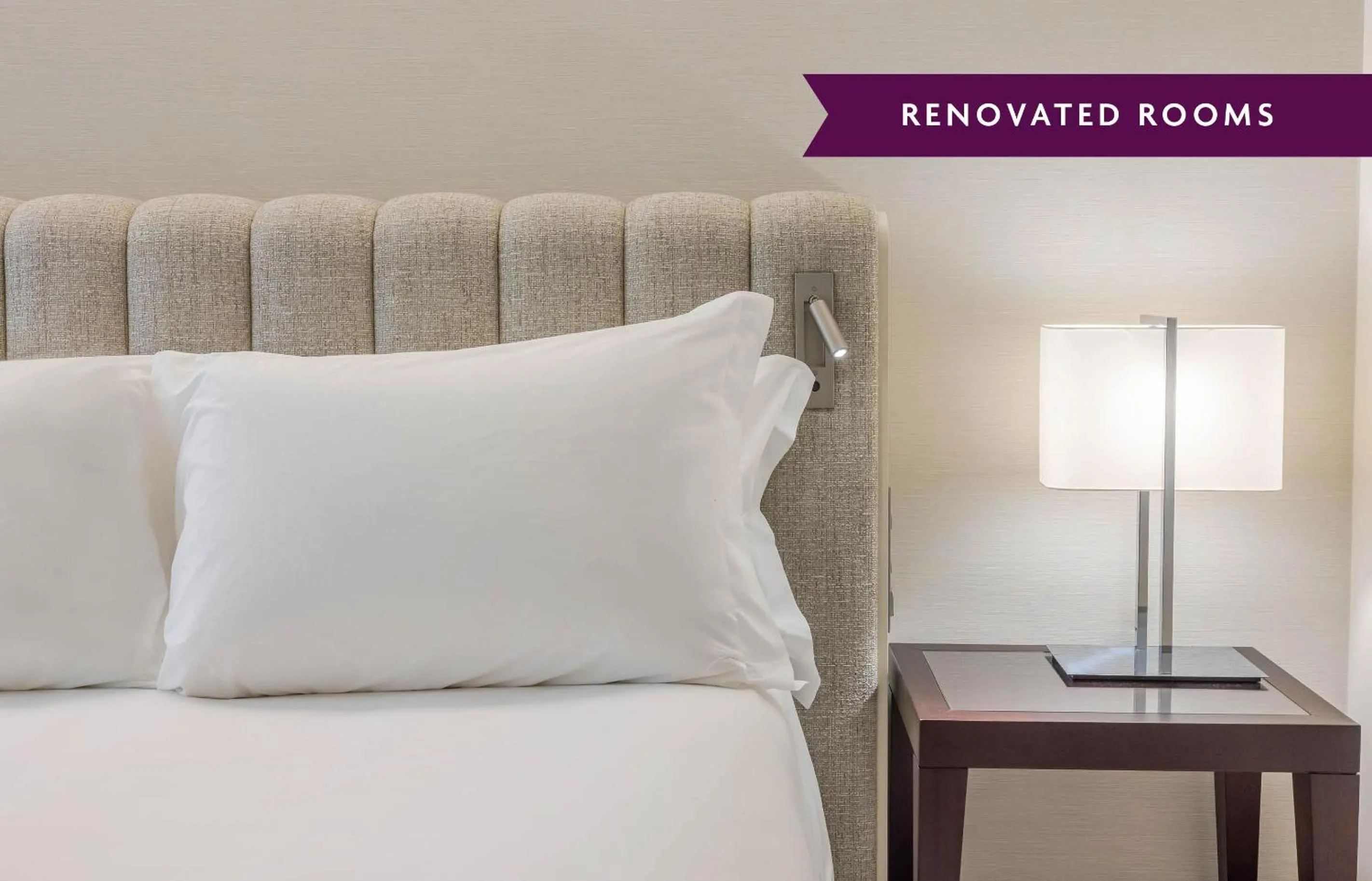 Bedroom, Bed in Crowne Plaza Porto by IHG