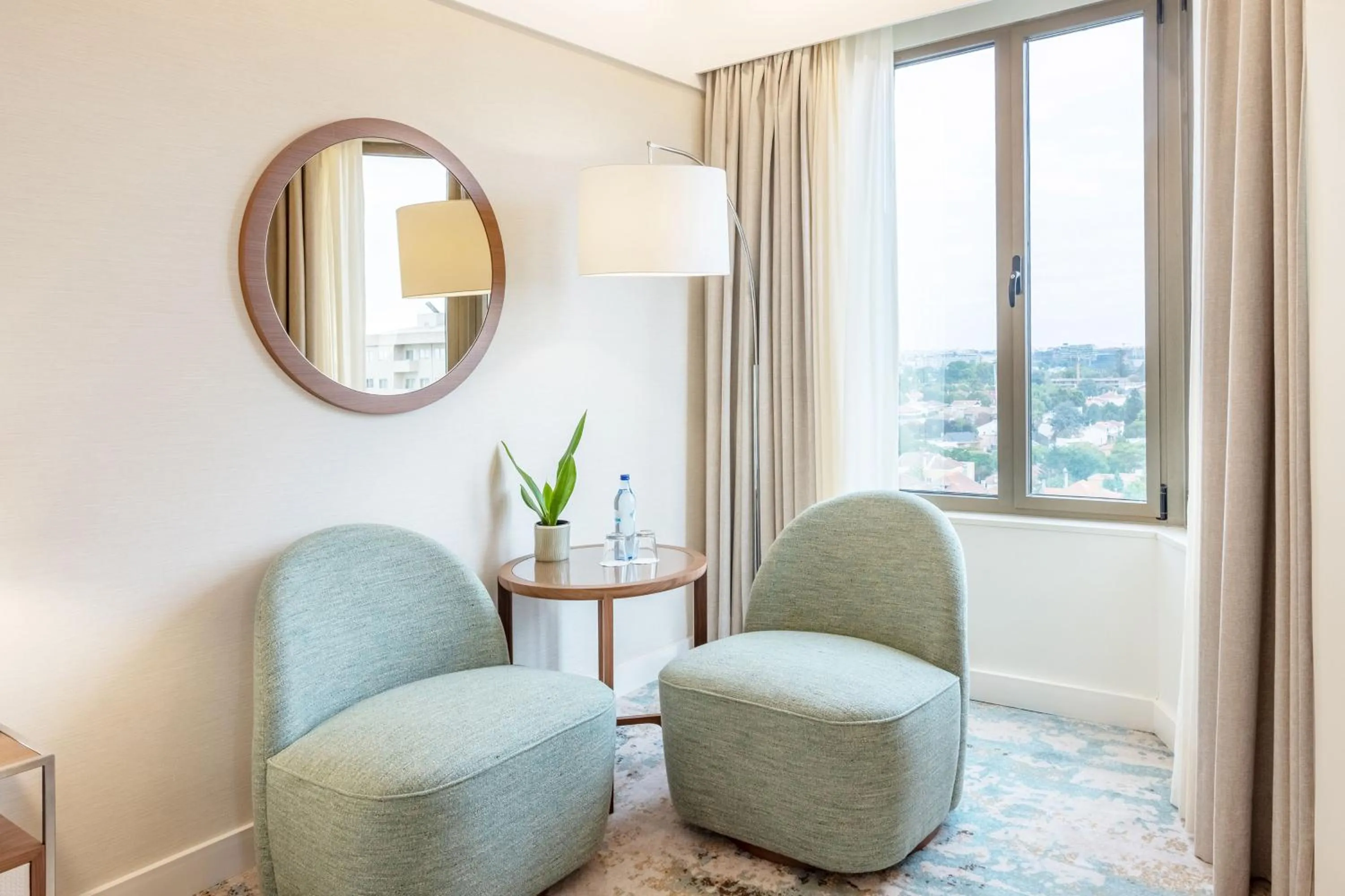 Photo of the whole room in Crowne Plaza Porto by IHG