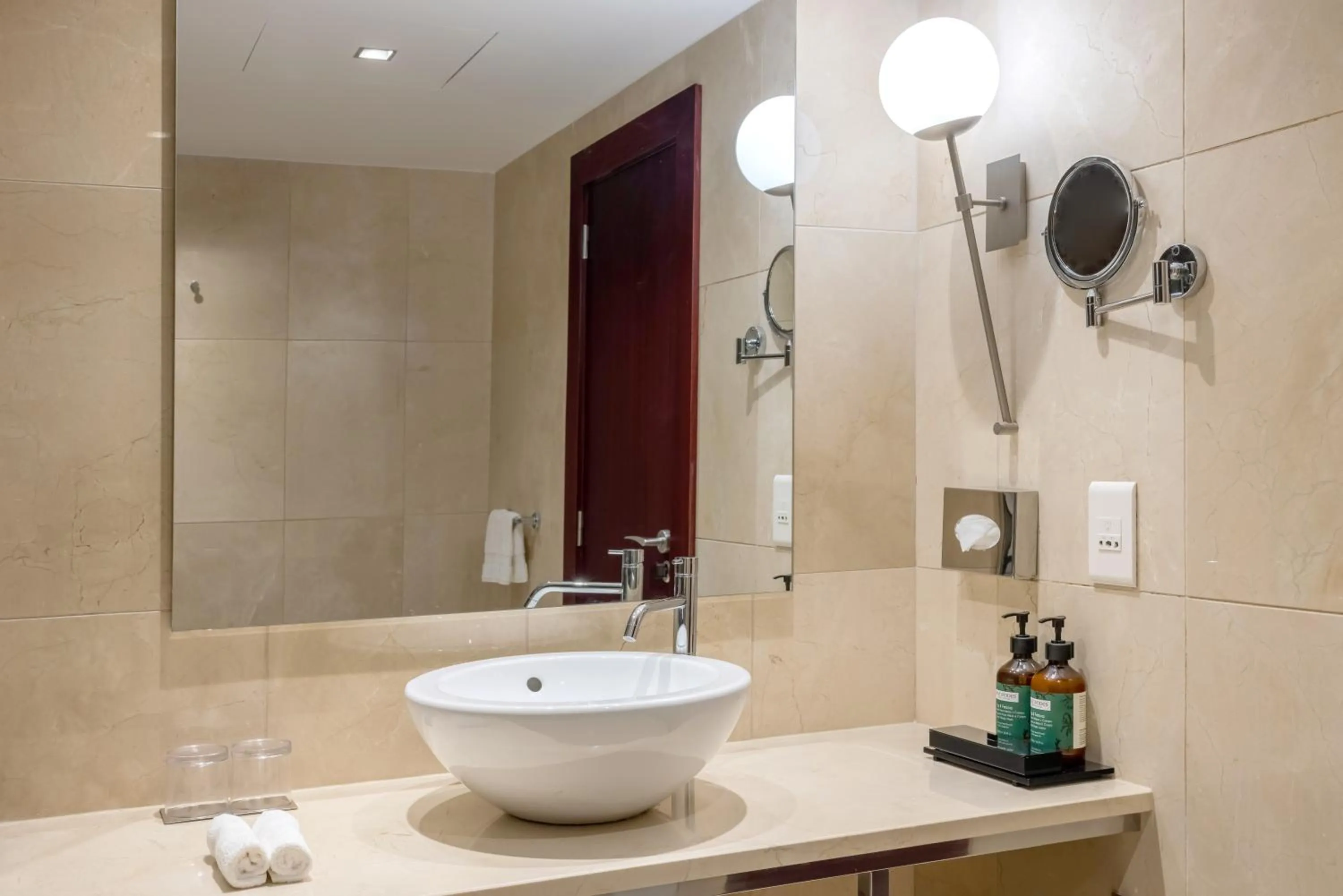 Bathroom in Crowne Plaza Porto by IHG