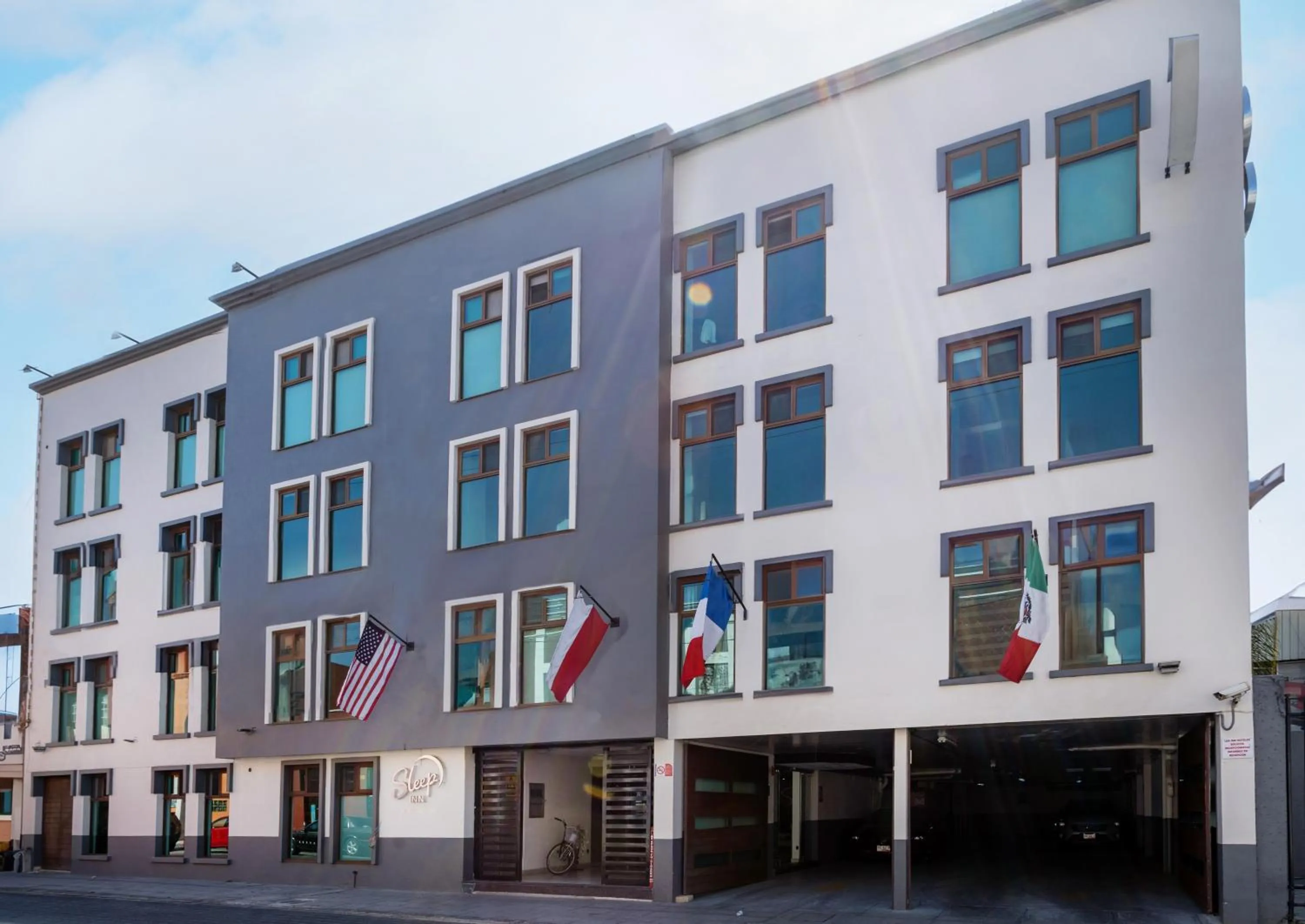 Property building in Sleep Inn Puebla Centro Hist rico