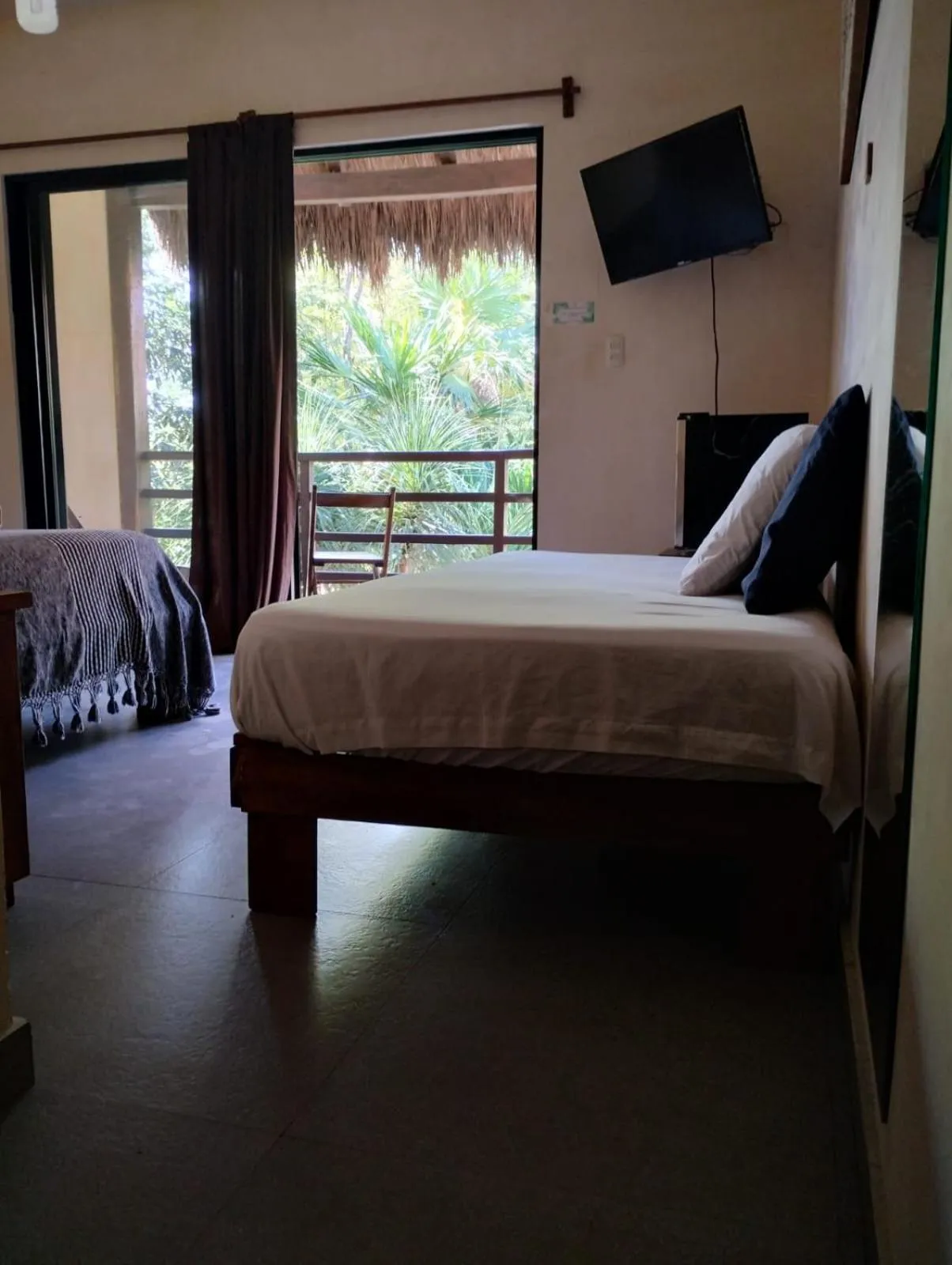 Bedroom, Bed in Hotel Uolis Nah