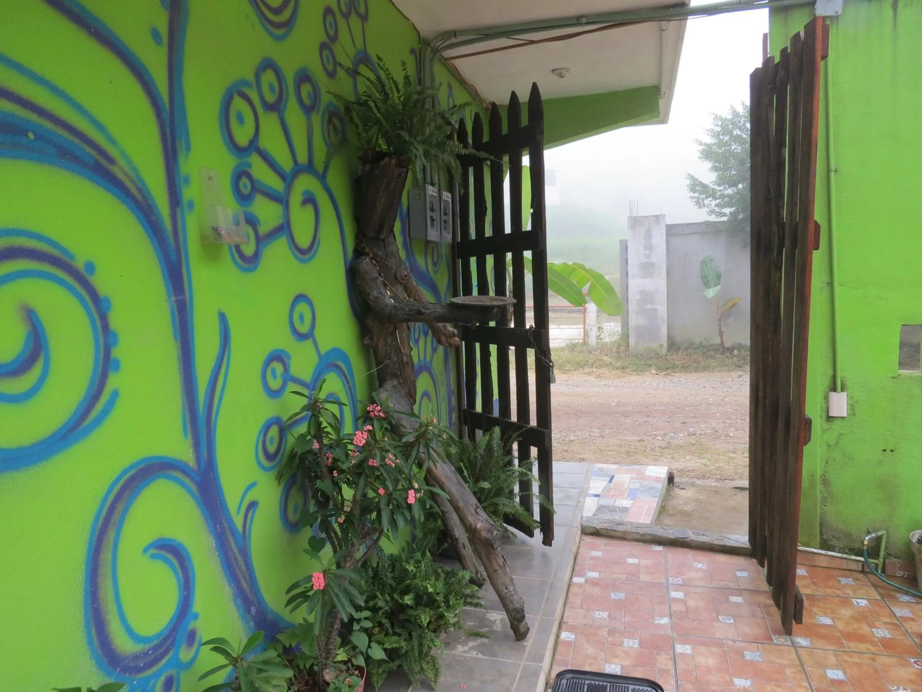 Facade/entrance in Casa Verde Xilitla By Rotamundos