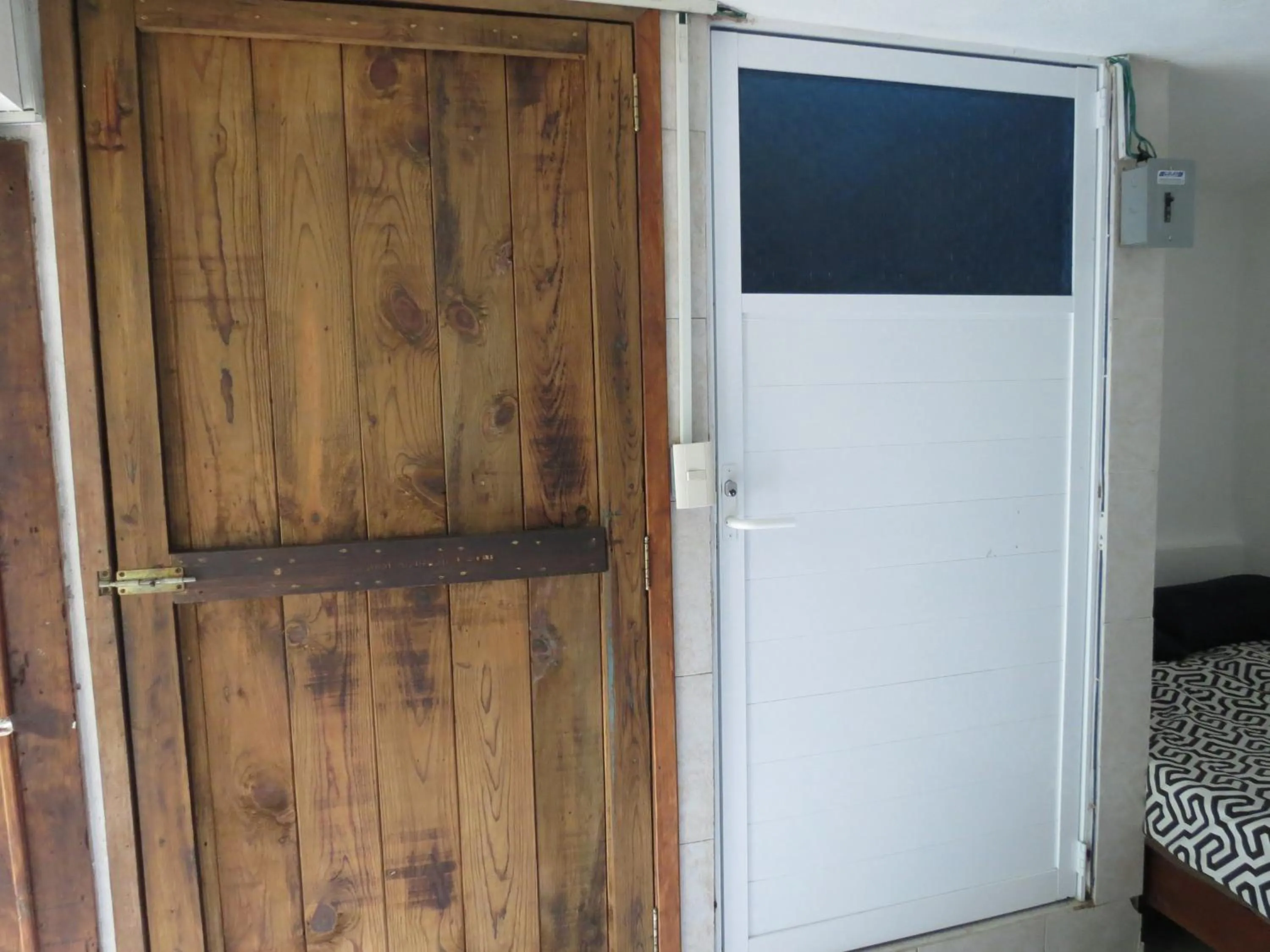 Bathroom, TV/Entertainment Center in Casa Verde Xilitla By Rotamundos