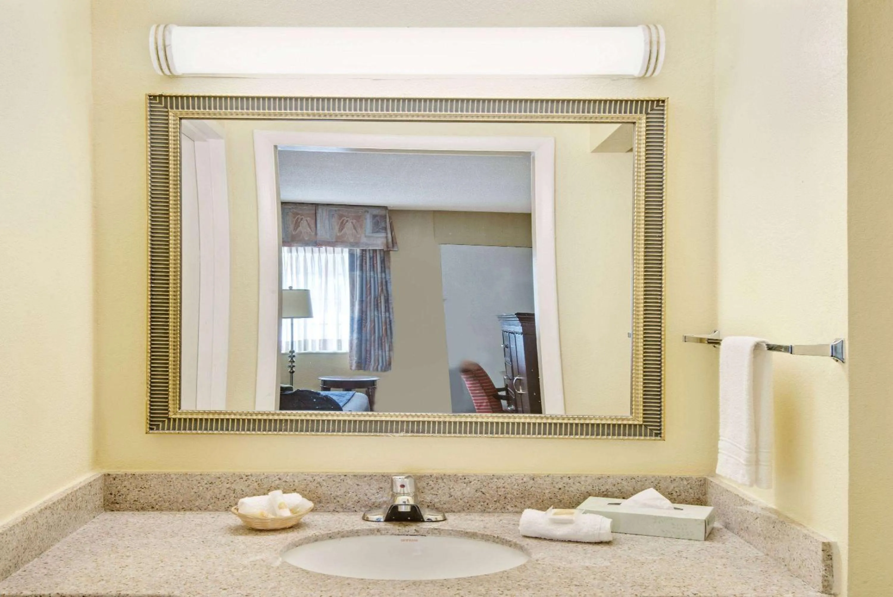 Photo of the whole room in Days Inn by Wyndham Towson