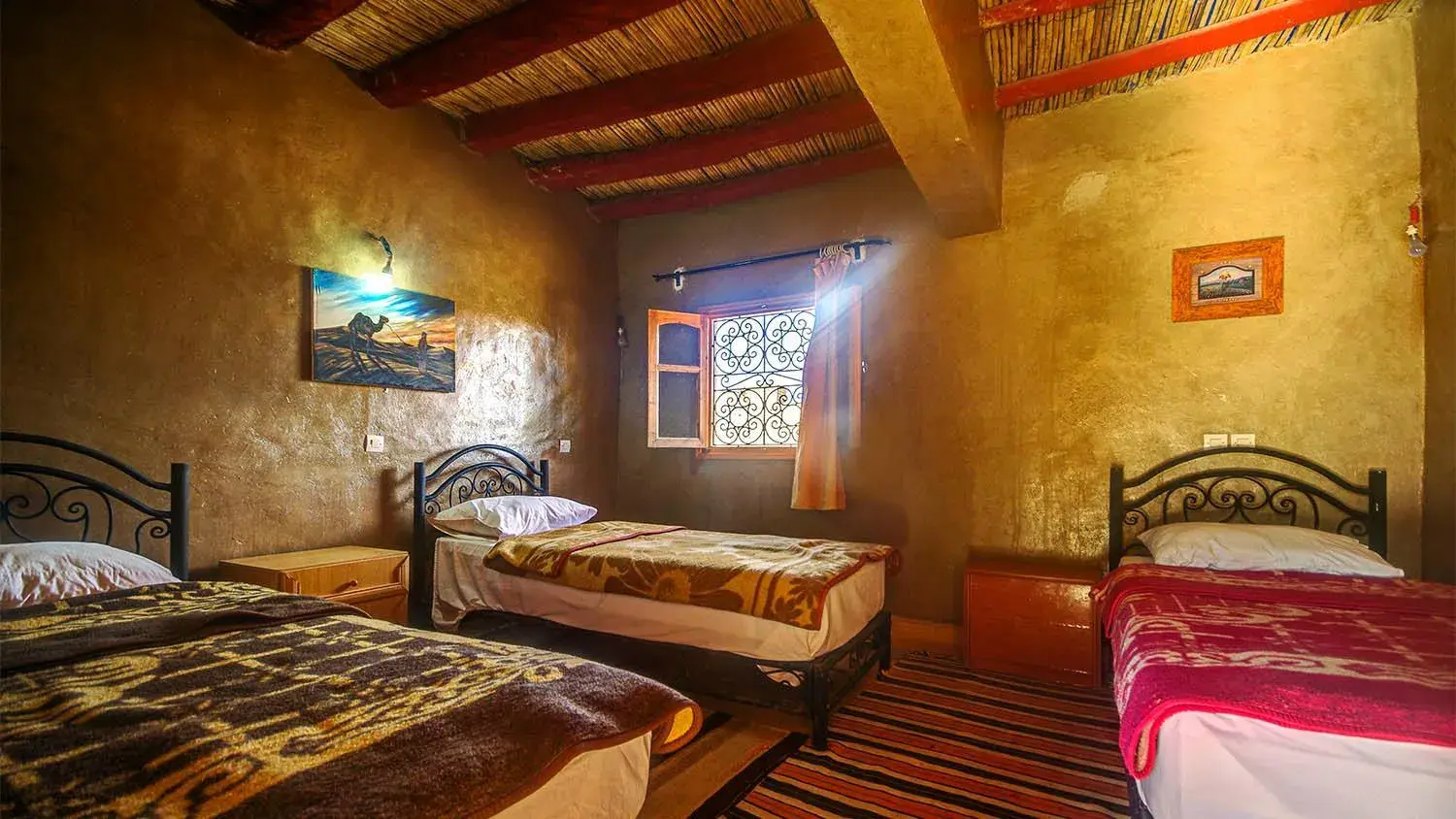 Family Room with Private Bathroom in Gite Tamlli Family Room with Private Bathroom in Gite Tamlli