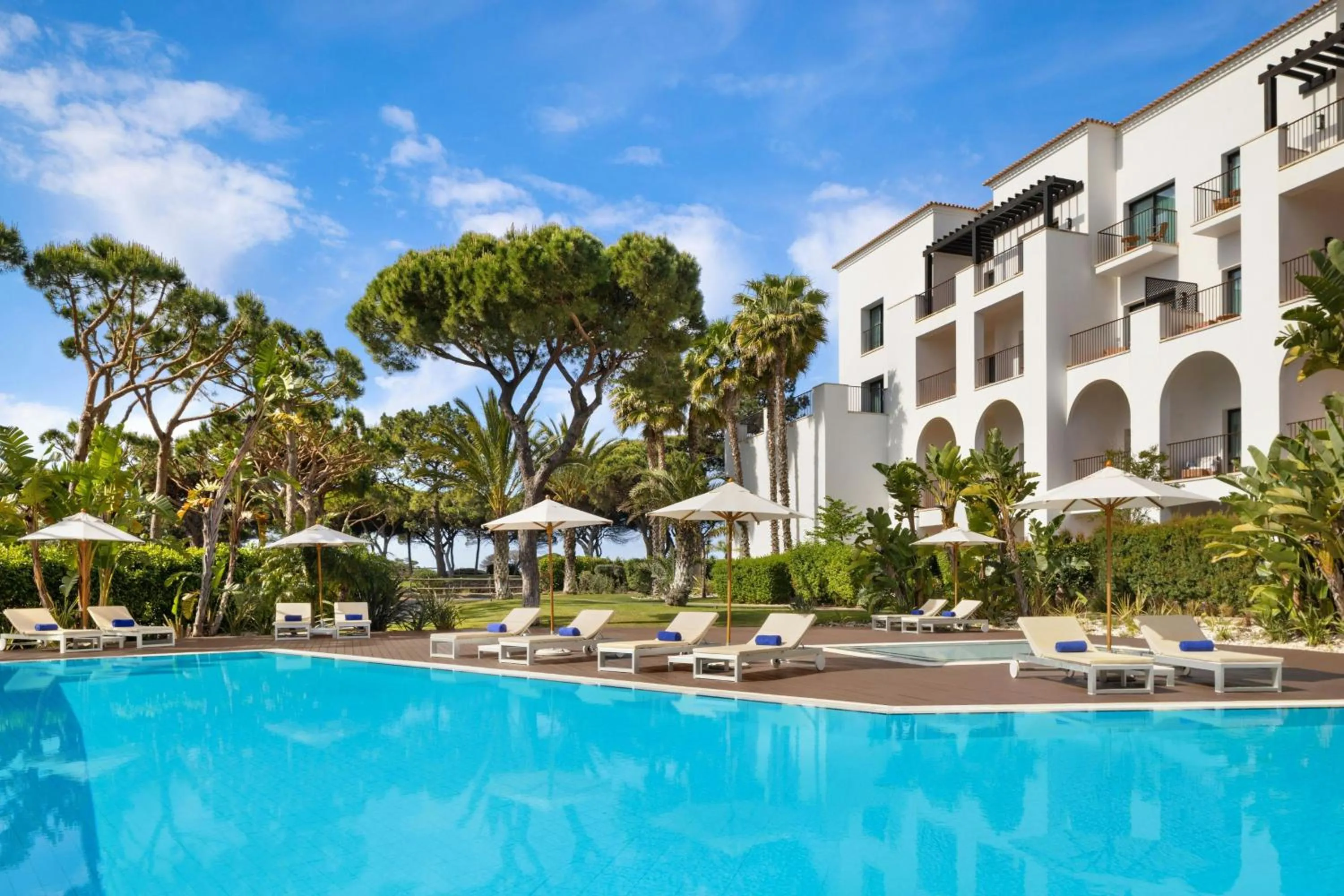 Swimming pool in Pine Cliffs Hotel, a Luxury Collection Resort, Algarve