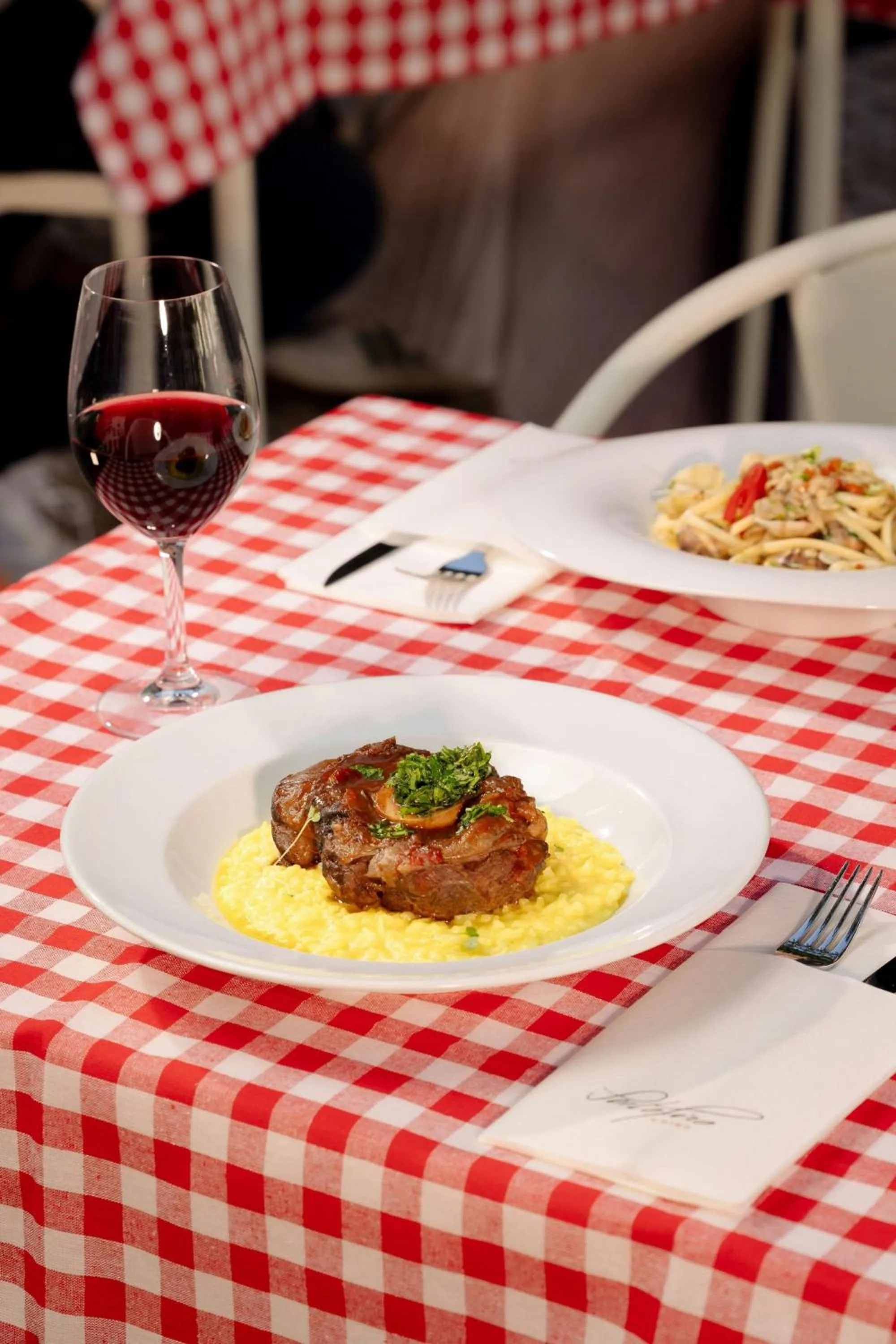 Restaurant/places to eat in Pine Cliffs Hotel, a Luxury Collection Resort, Algarve