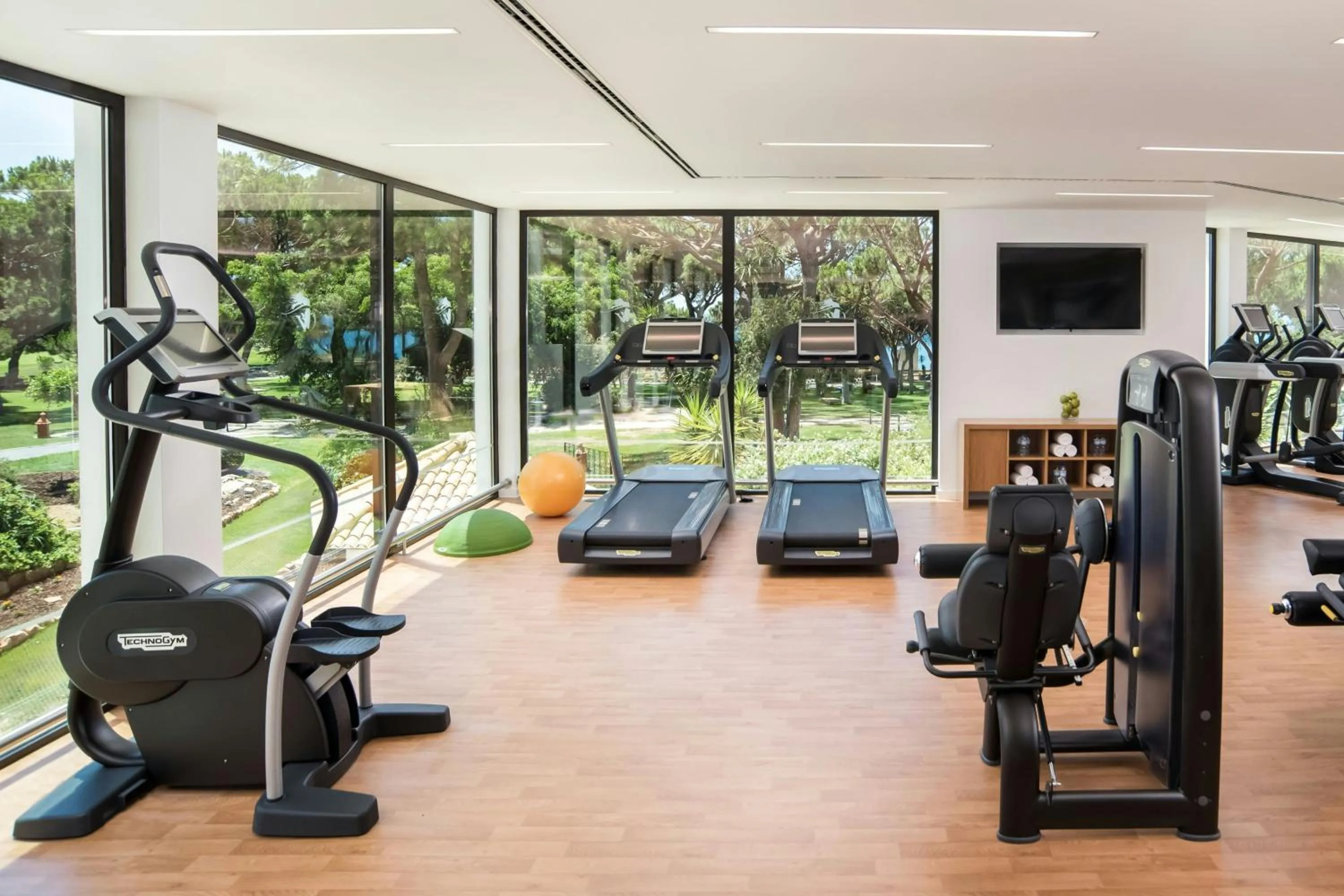 Fitness centre/facilities in Pine Cliffs Hotel, a Luxury Collection Resort, Algarve