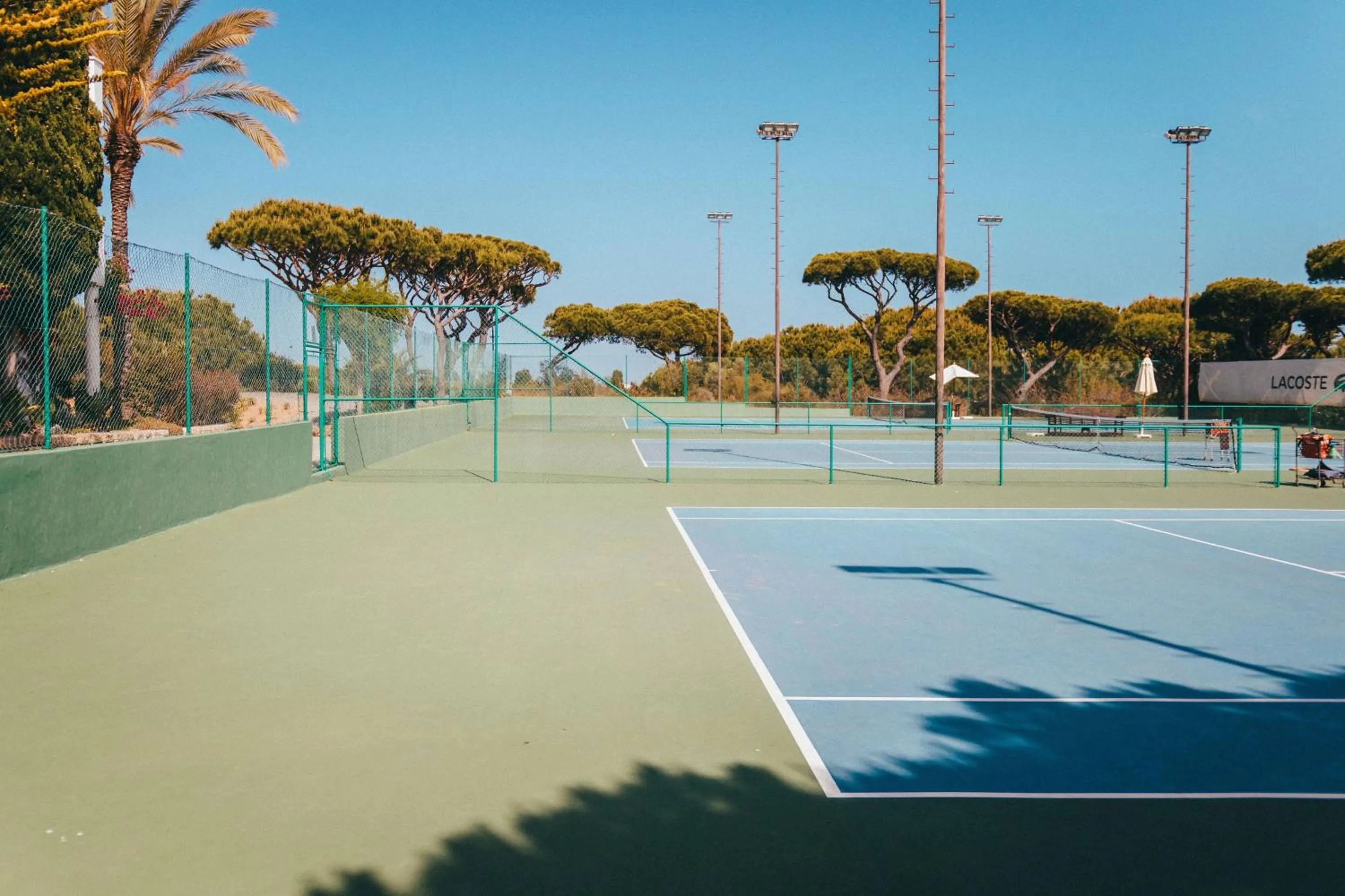 Tennis court in Pine Cliffs Hotel, a Luxury Collection Resort, Algarve