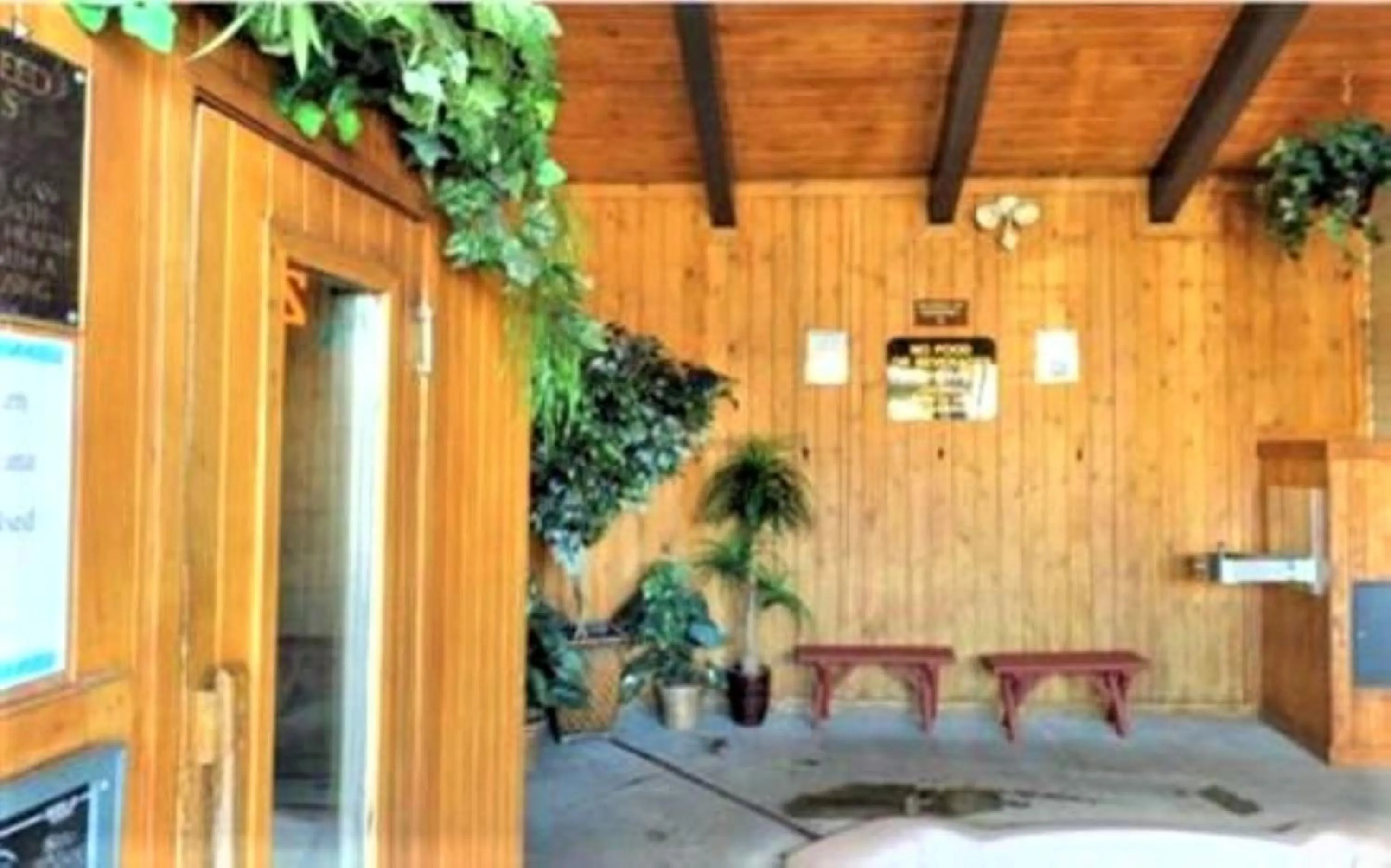 Hot Tub in Tahoe Summit Village