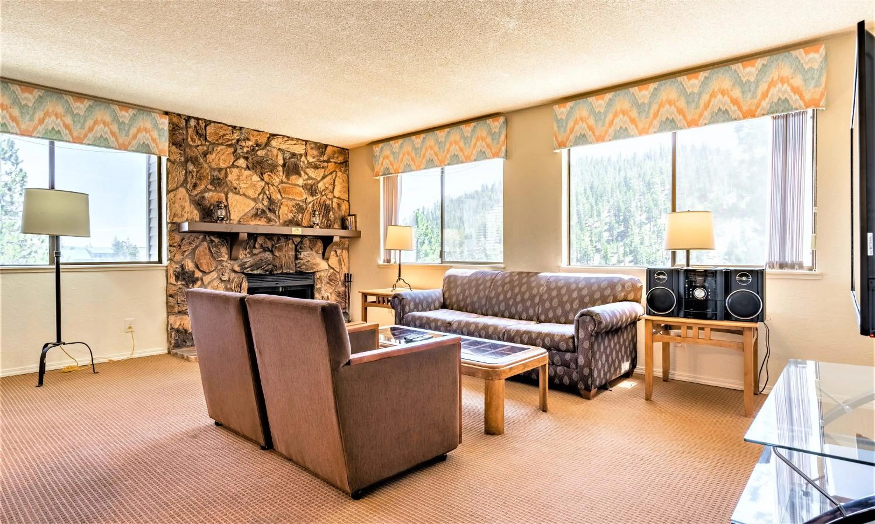 Living room, Seating Area in Tahoe Summit Village