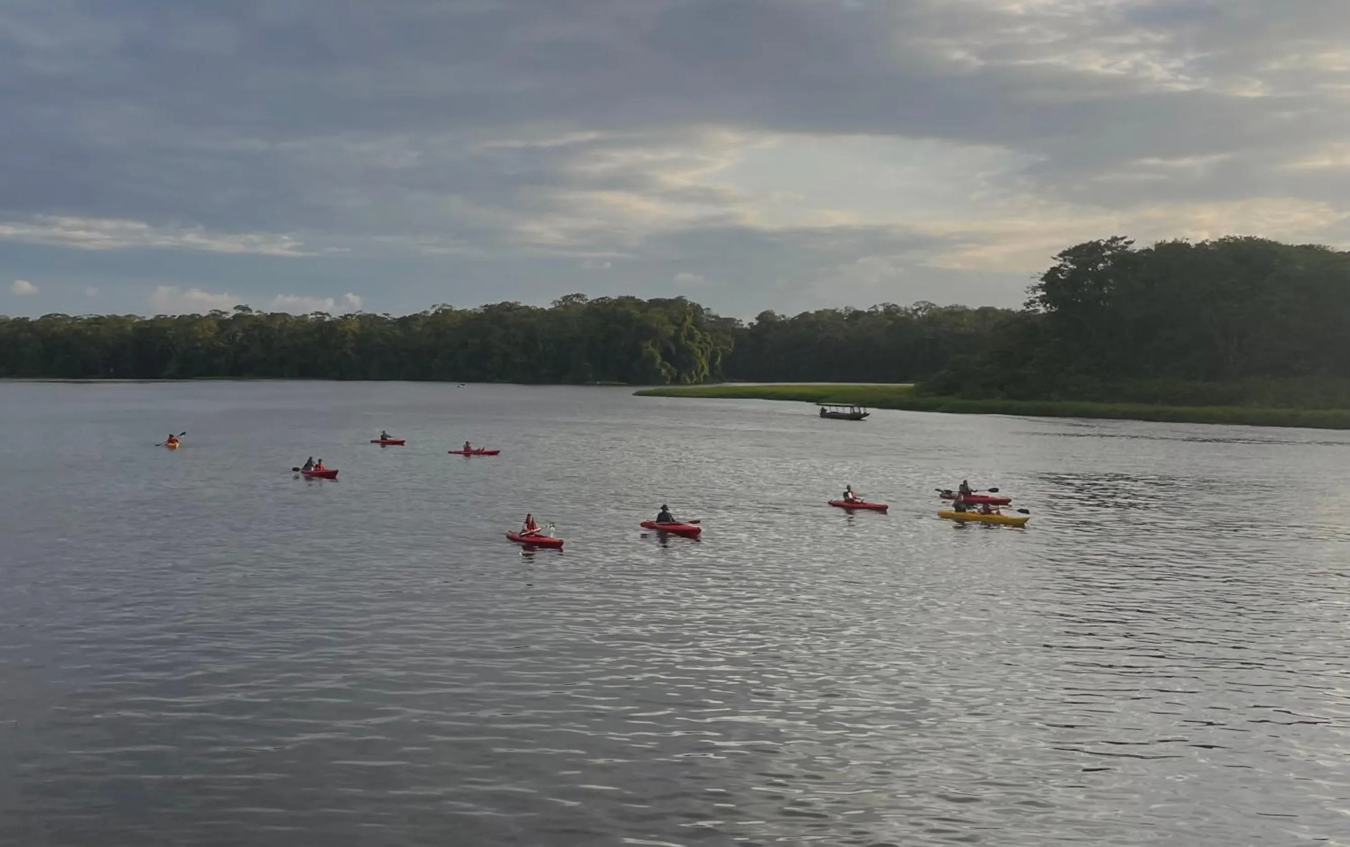 Day in Hotel El Icaco Tortuguero