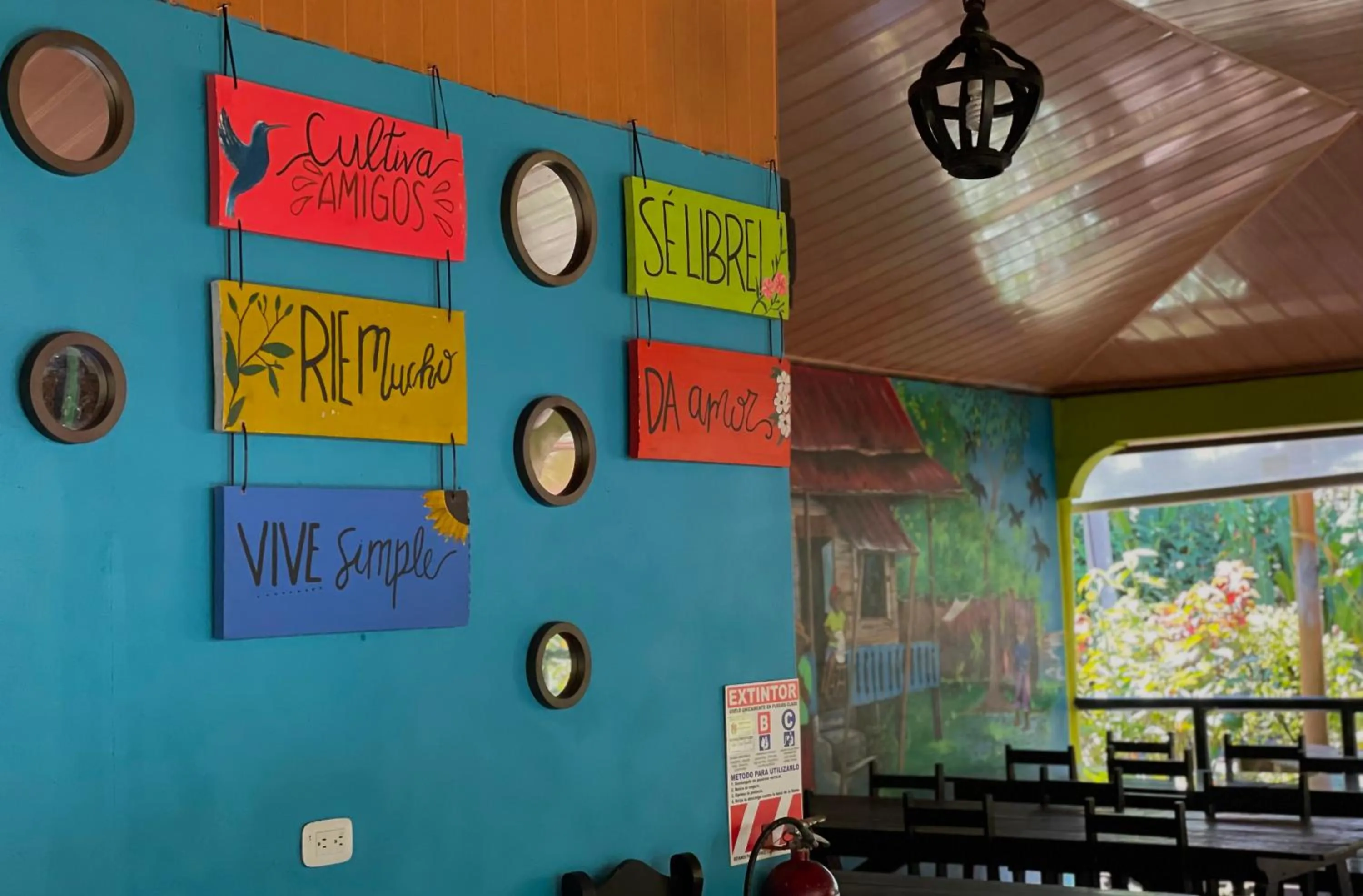 Restaurant/places to eat in Hotel El Icaco Tortuguero