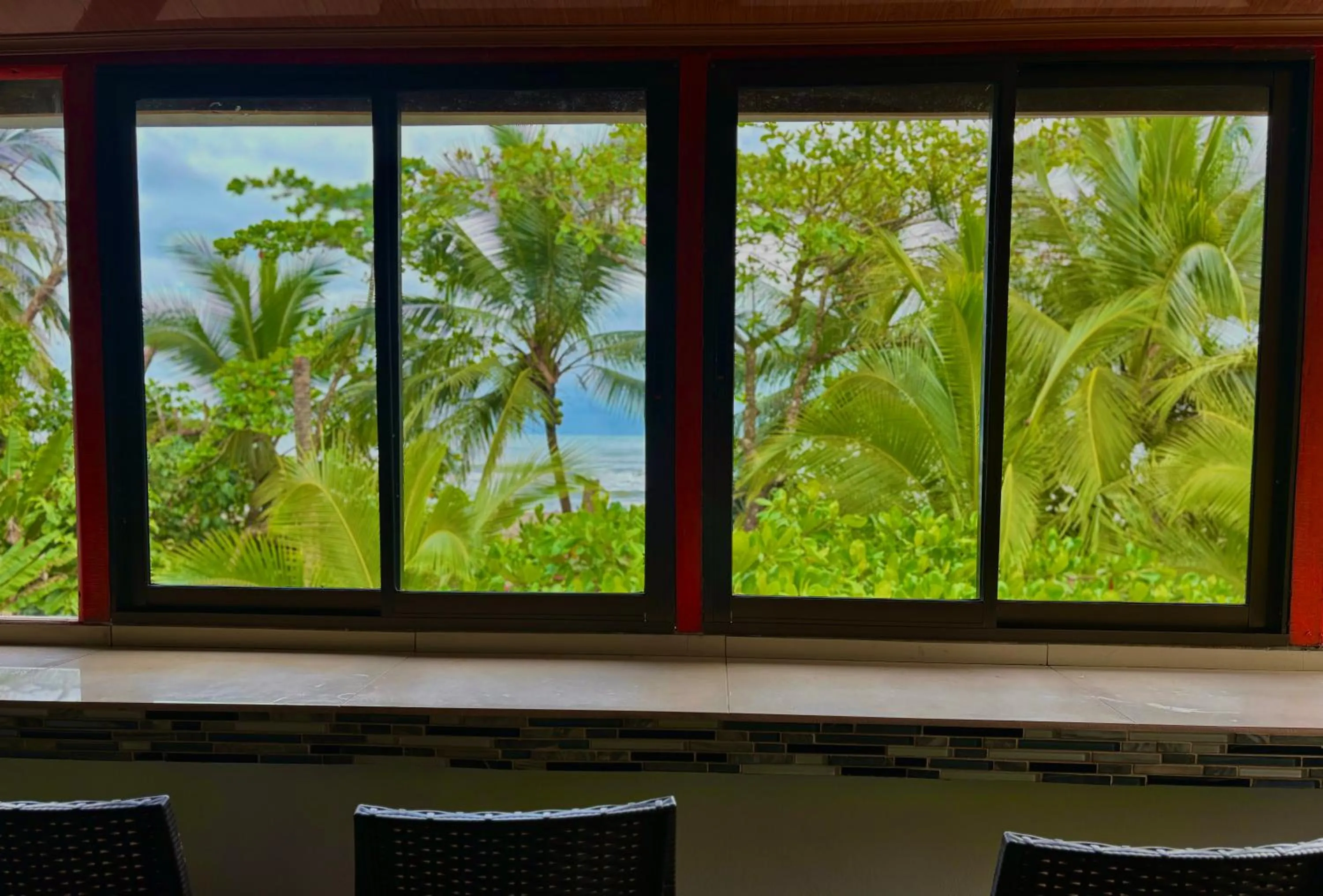 Day in Hotel El Icaco Tortuguero