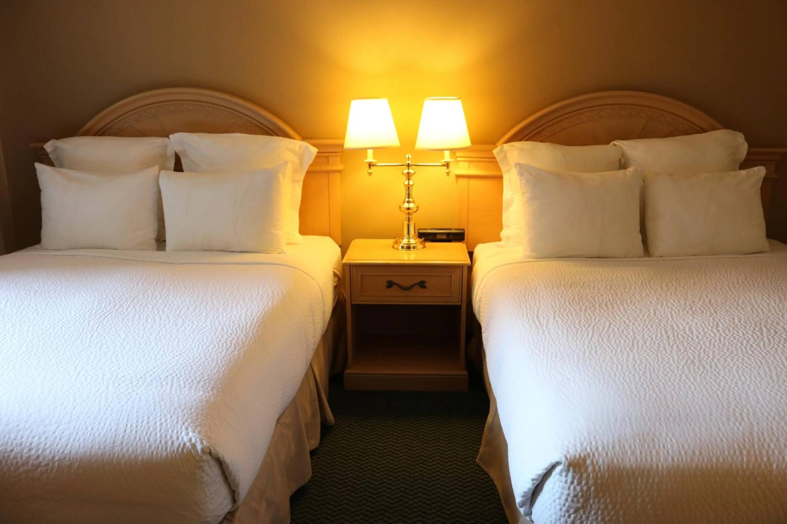 Bedroom, Bed in Nomad Hotel & Suites