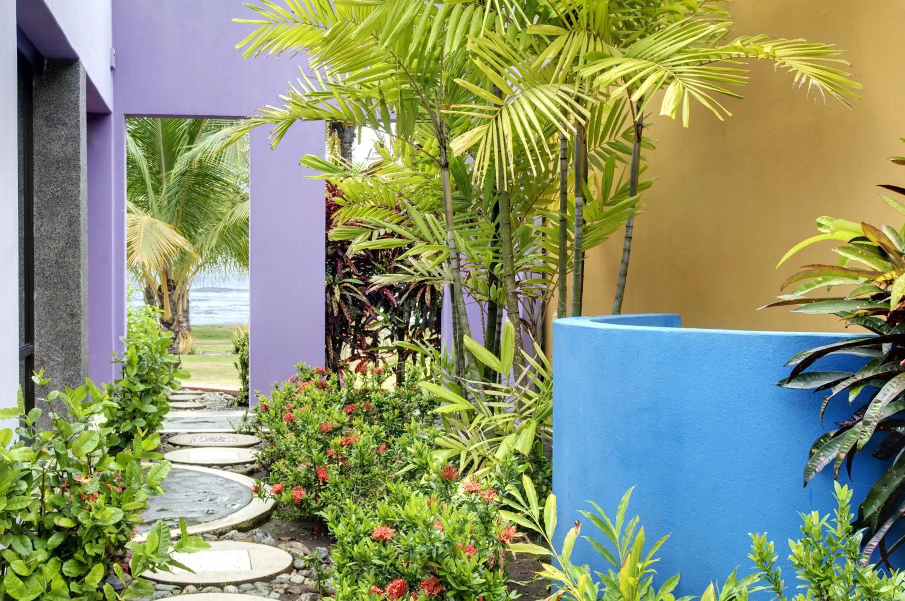 Garden in Alma del Pacifico Hotel & Spa
