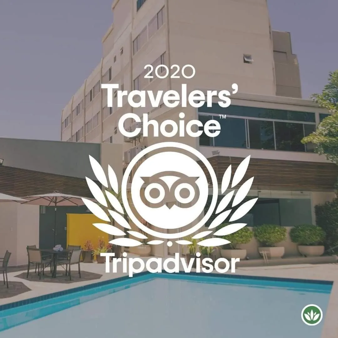 Pool view in Vitoria Regia Hotel Bauru