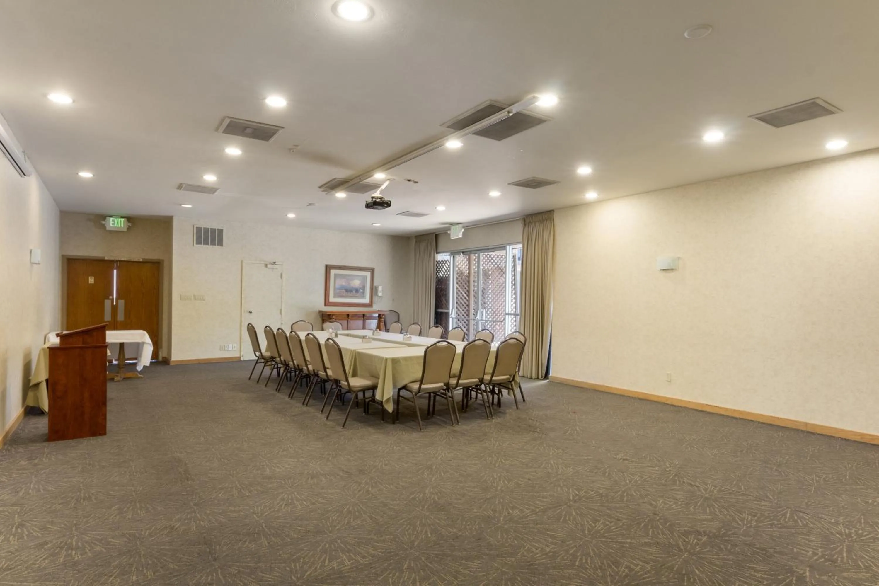 Meeting/conference room in Red Lion Hotel Monterey