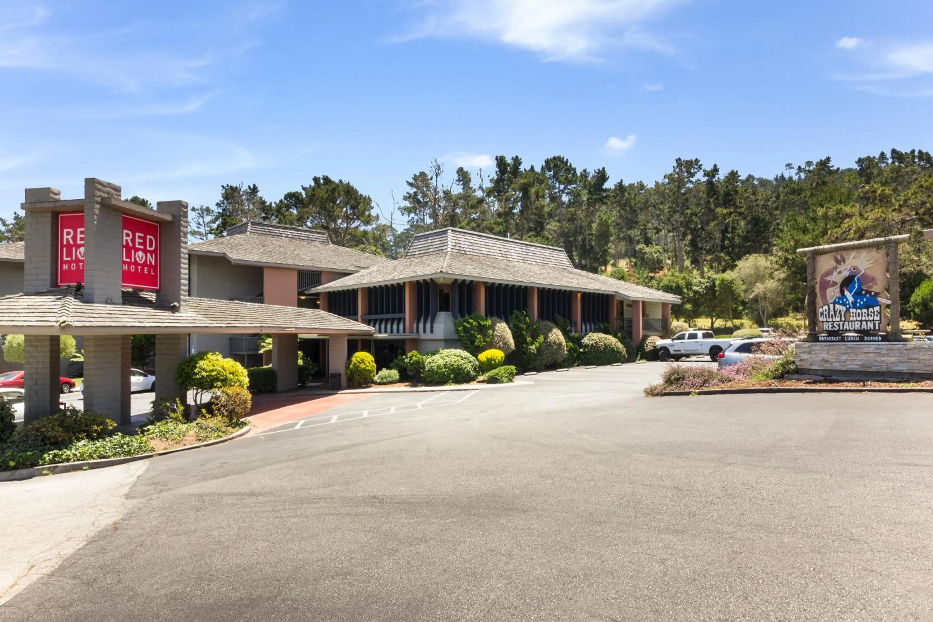 Property building in Red Lion Hotel Monterey
