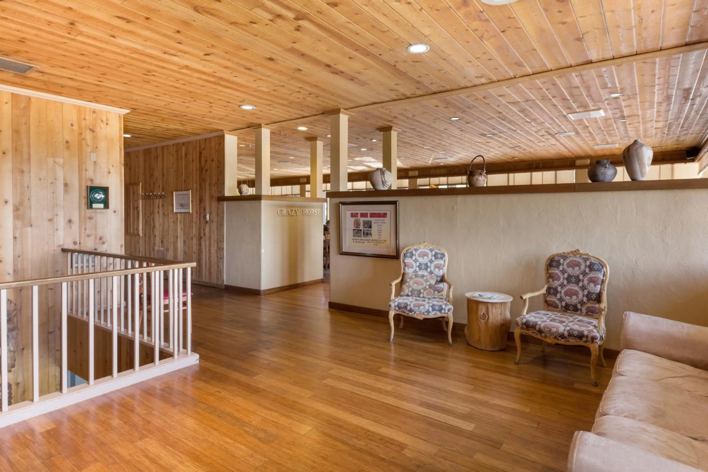 Living room in Red Lion Hotel Monterey