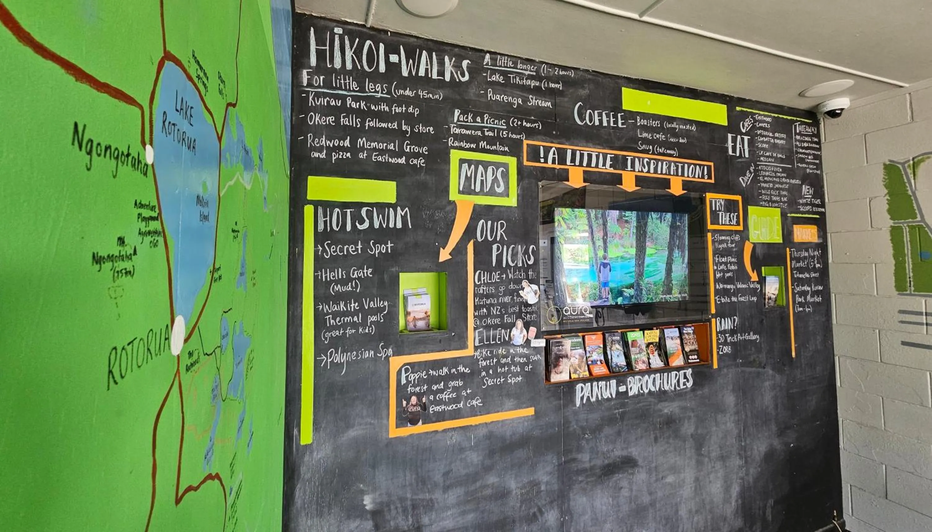 Lobby or reception in Aura Accommodation