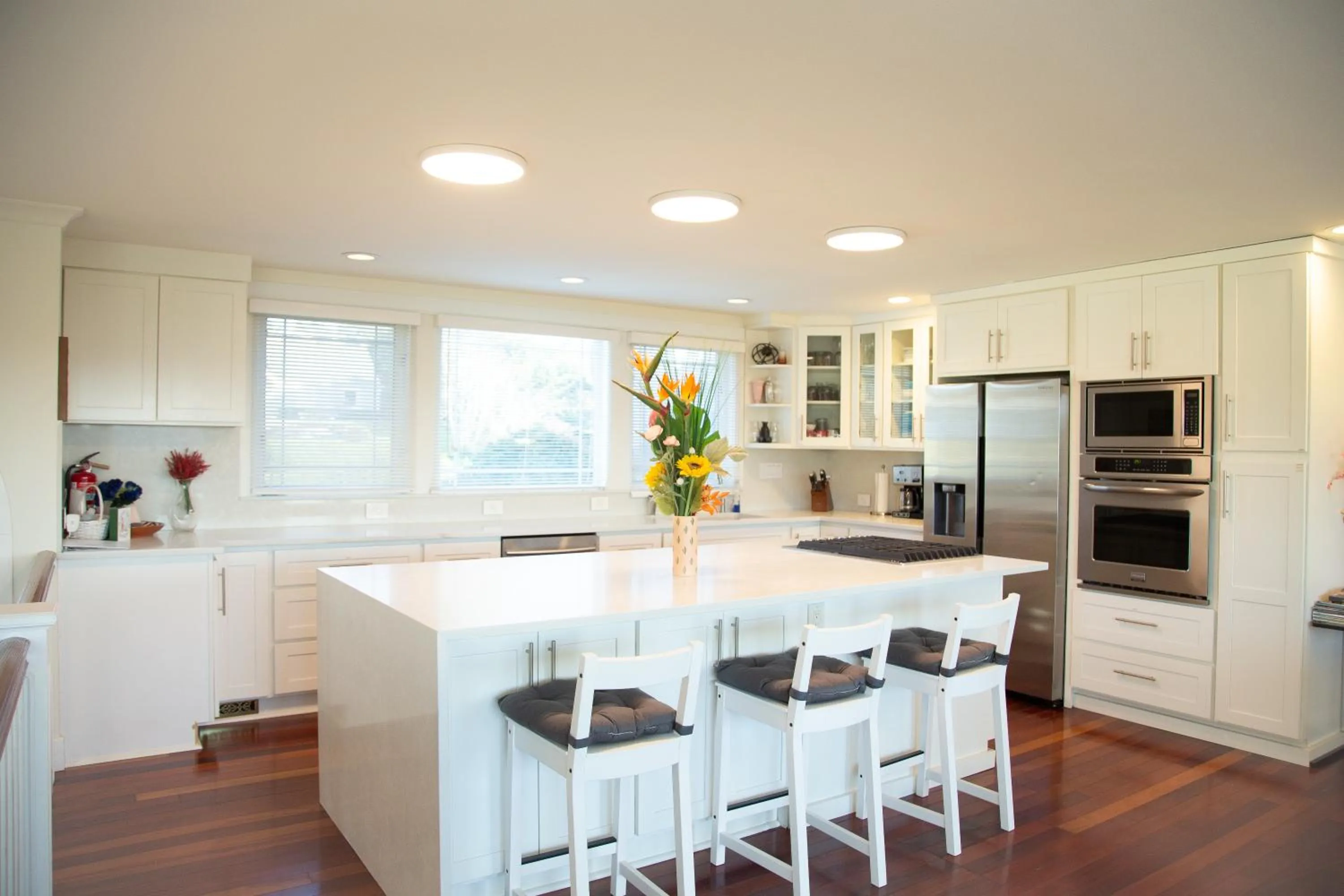 Scenic Lake View Home