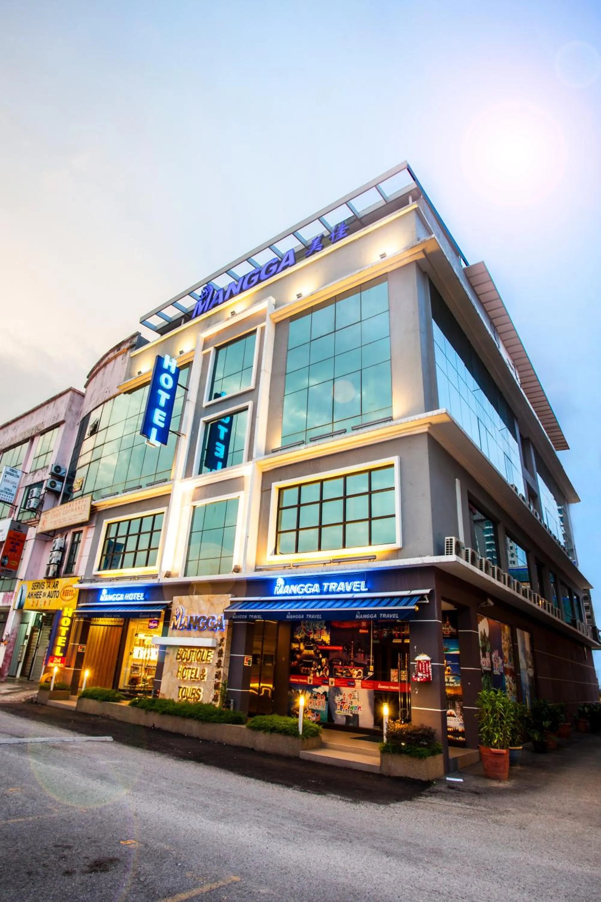 Property building in Mangga Boutique Hotel