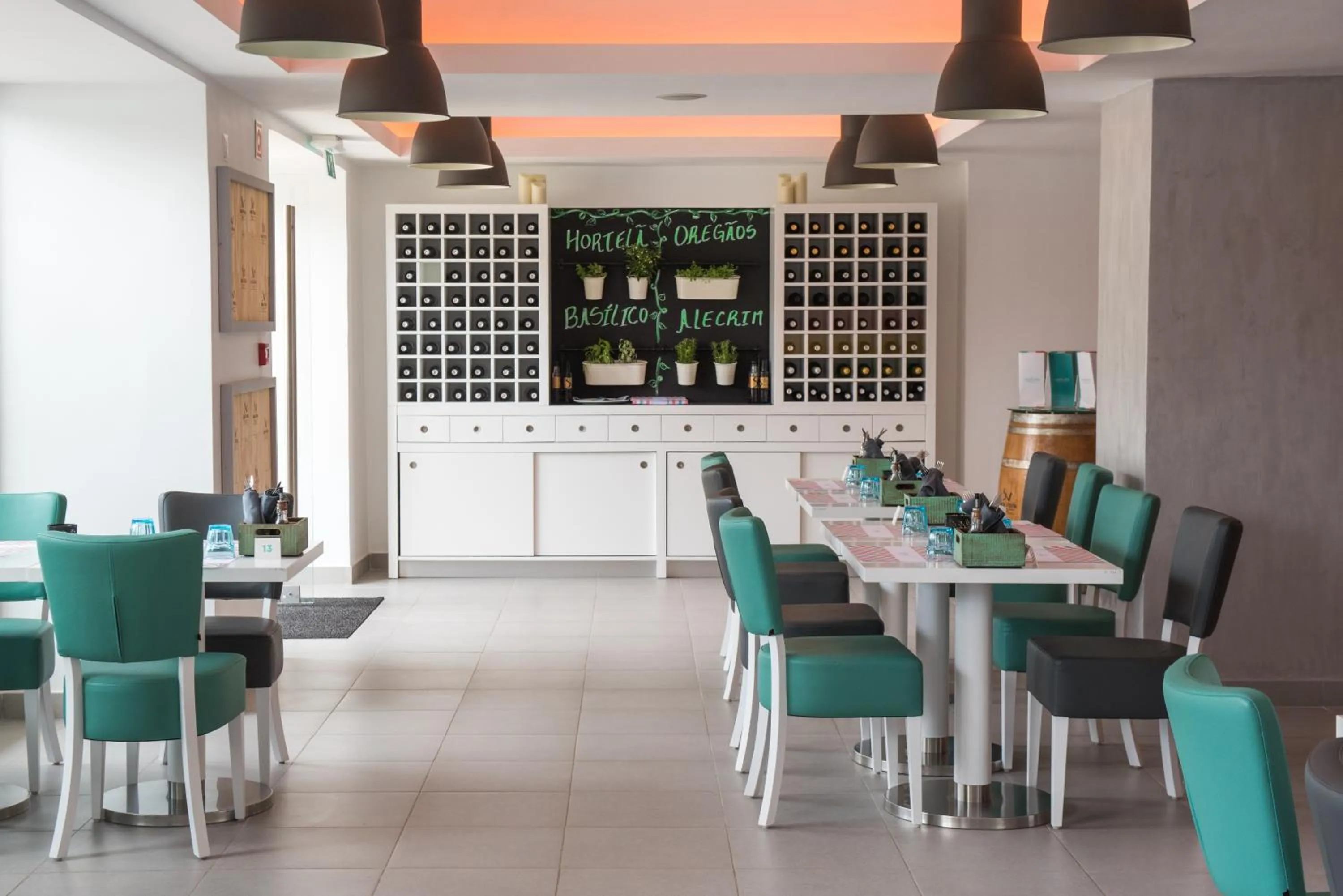 Restaurant/places to eat in Vila Gale Ampalius