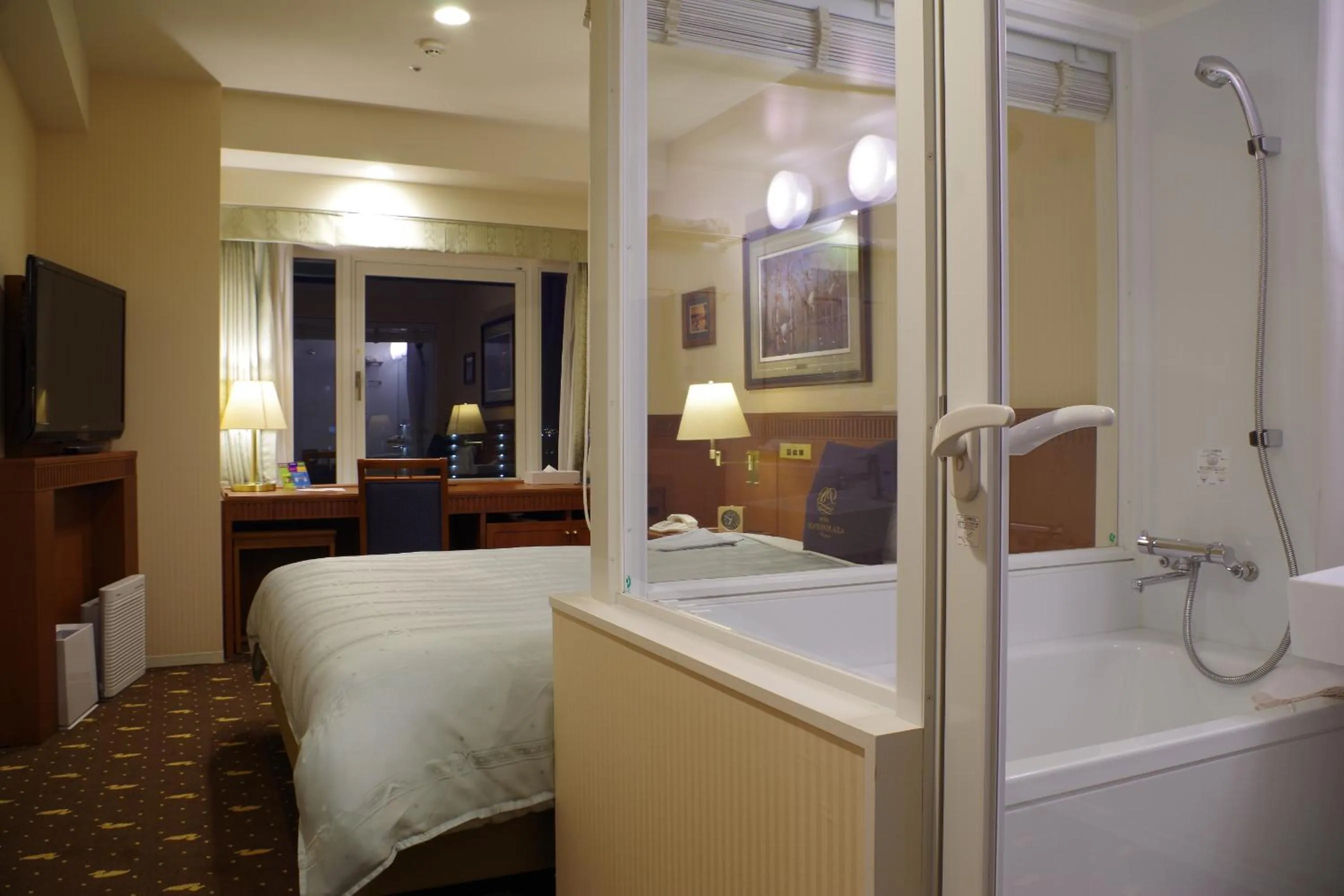 Lobby or reception, Bed in Hotel Boston Plaza Kusatsu