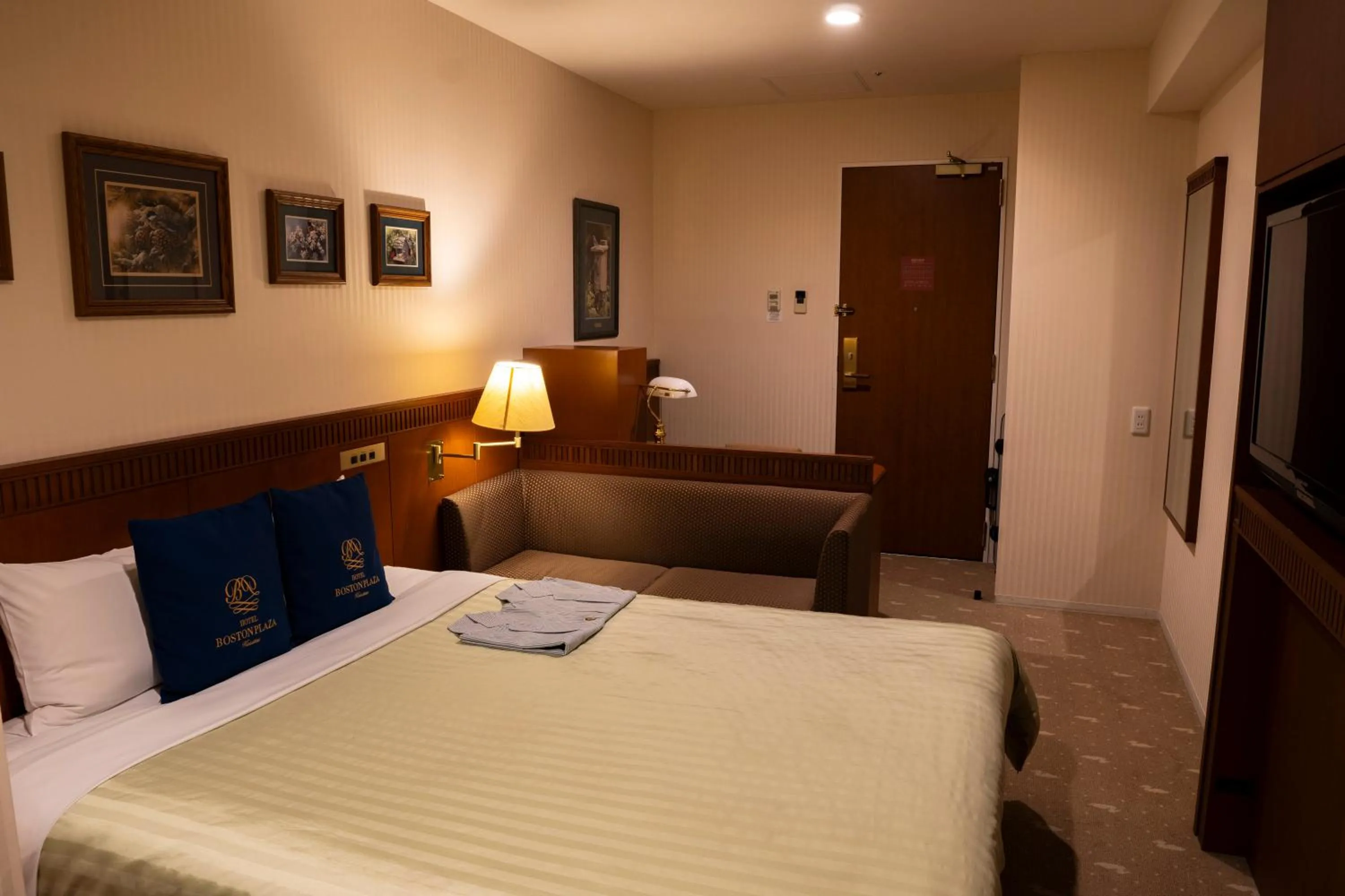 Bed in Hotel Boston Plaza Kusatsu