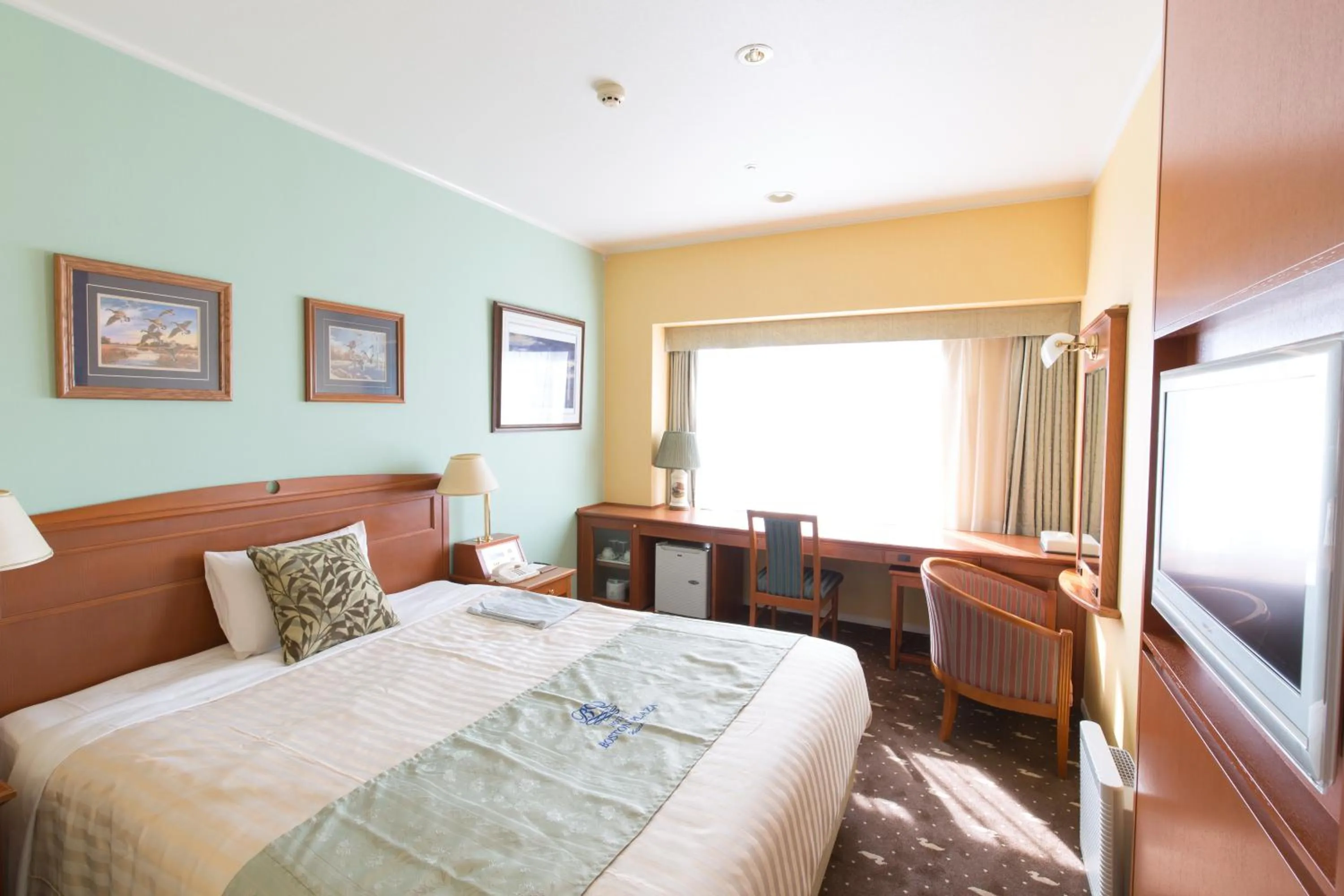 Photo of the whole room, Bed in Hotel Boston Plaza Kusatsu