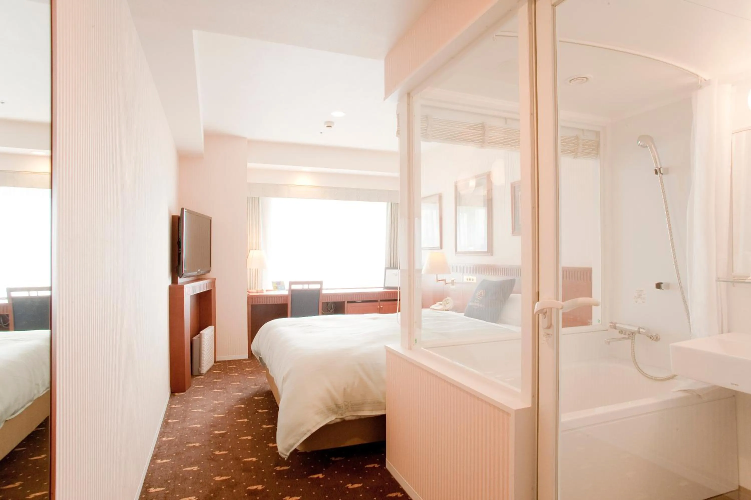 Photo of the whole room, Bed in Hotel Boston Plaza Kusatsu