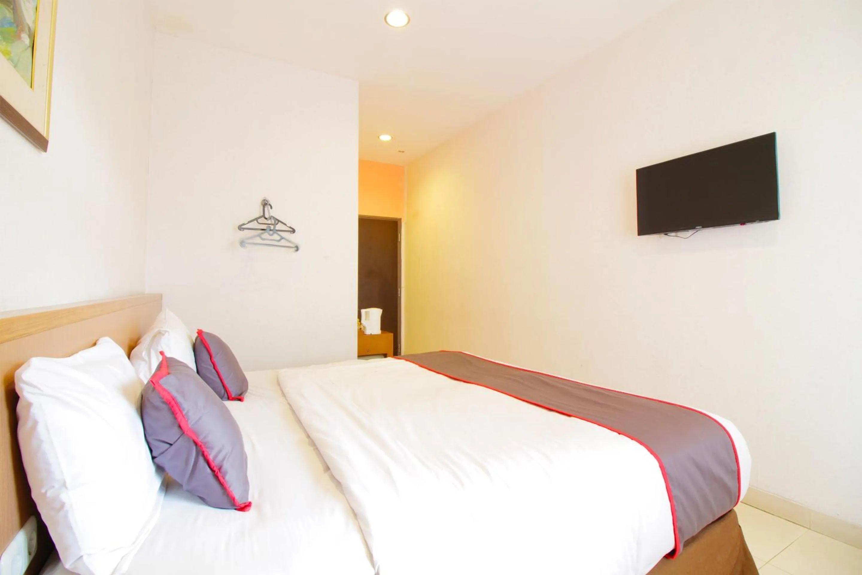 Bedroom in Collection O Pasteur Near Paris Van Java Mall Formerly Sweet Karina