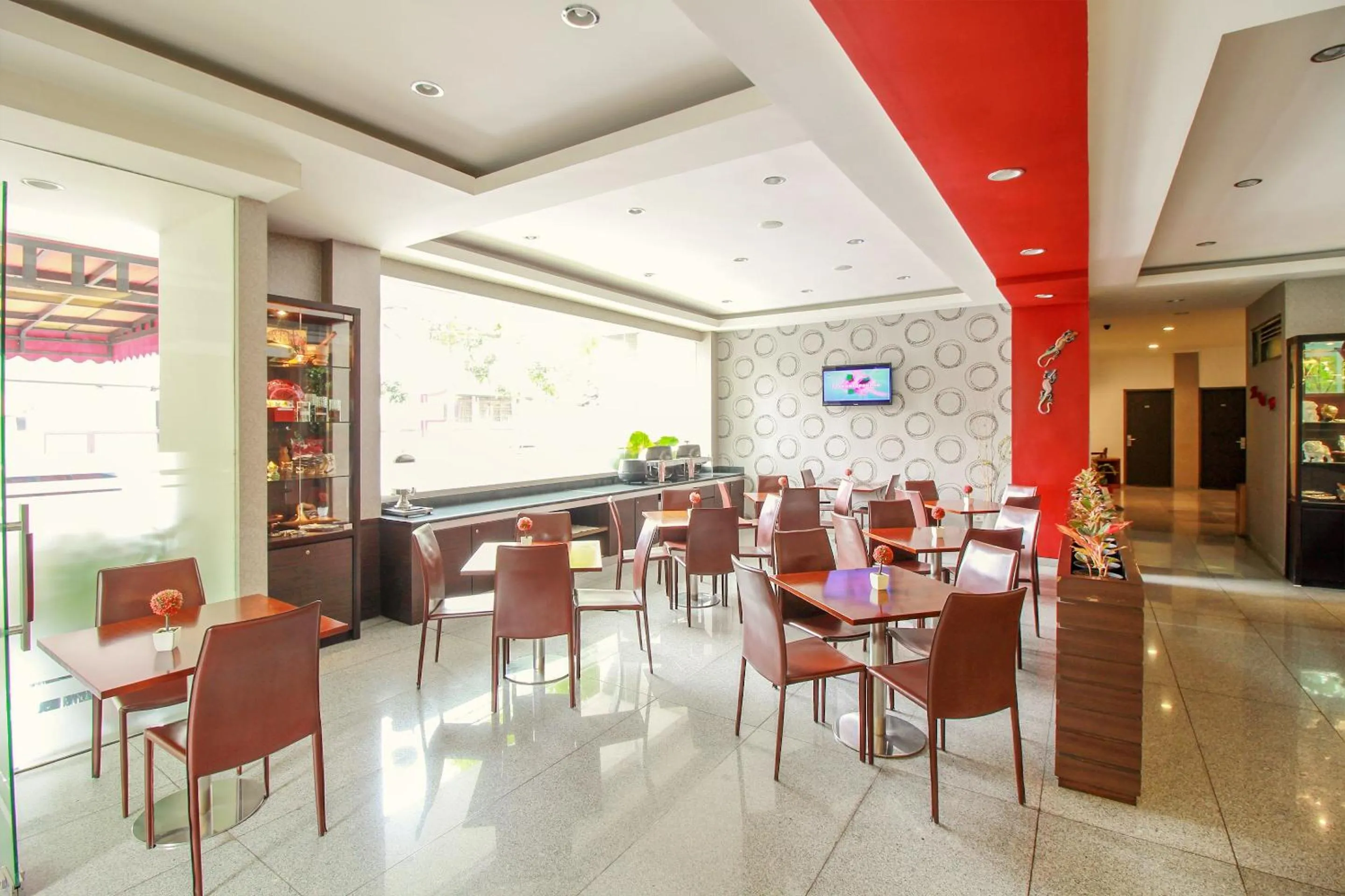 Restaurant/places to eat in Collection O Pasteur Near Paris Van Java Mall Formerly Sweet Karina