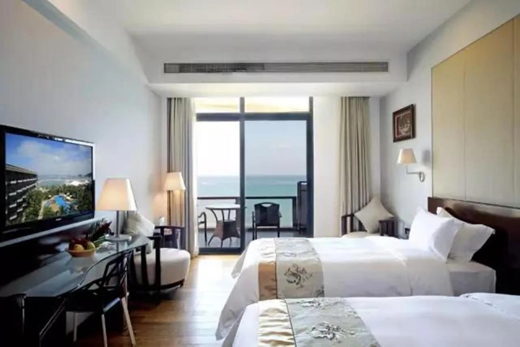 Photo of the whole room in Sanya Serenity Coast Marina Hotel